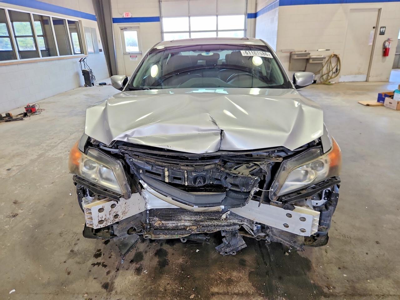 2014 Acura Ilx 20 Silver vin: 19VDE1F37EE012048