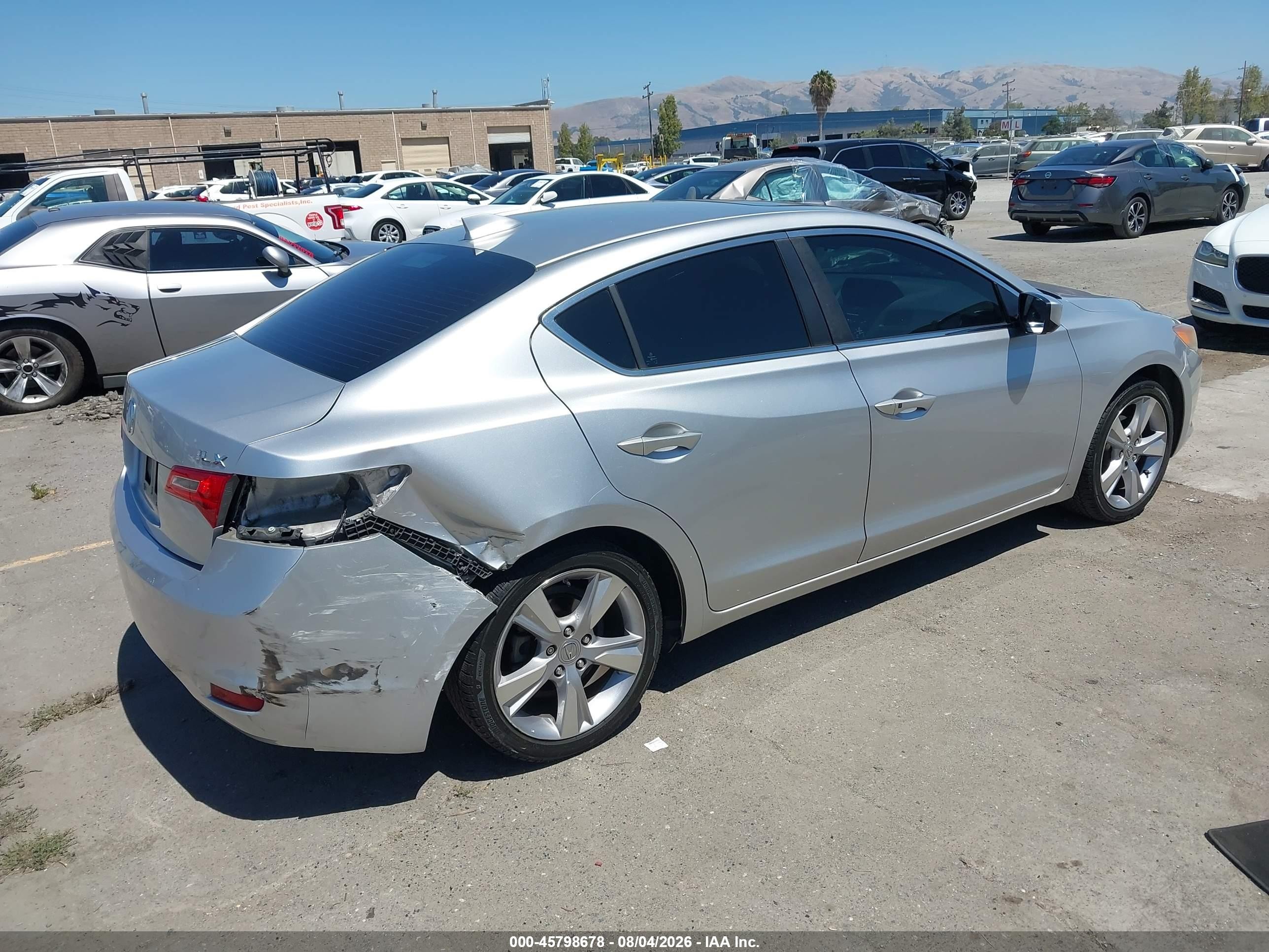 2014 Acura Ilx 2.0l Silver vin: 19VDE1F37EE014530