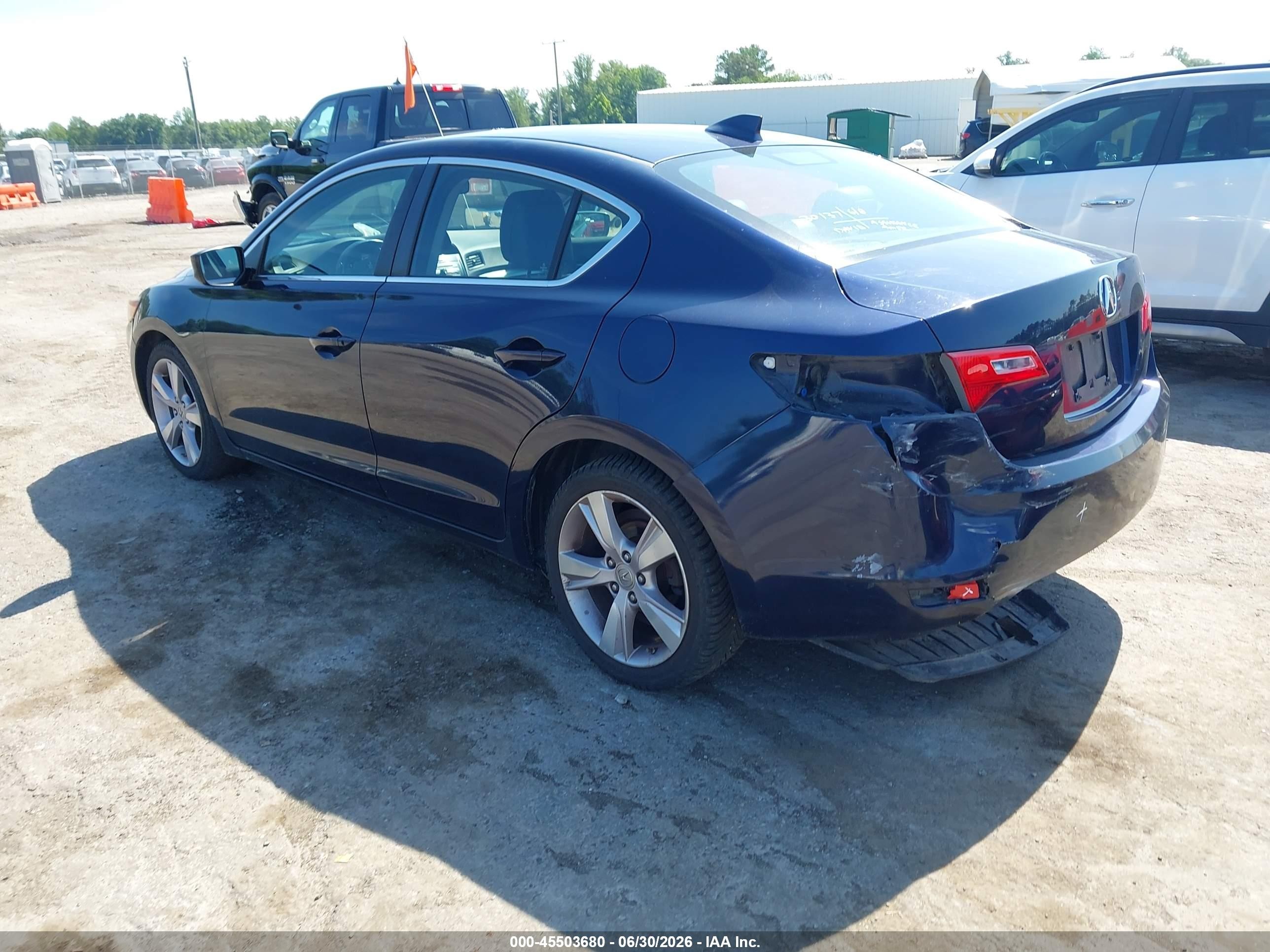 2015 Acura Ilx 2.0l Blue vin: 19VDE1F37FE008194