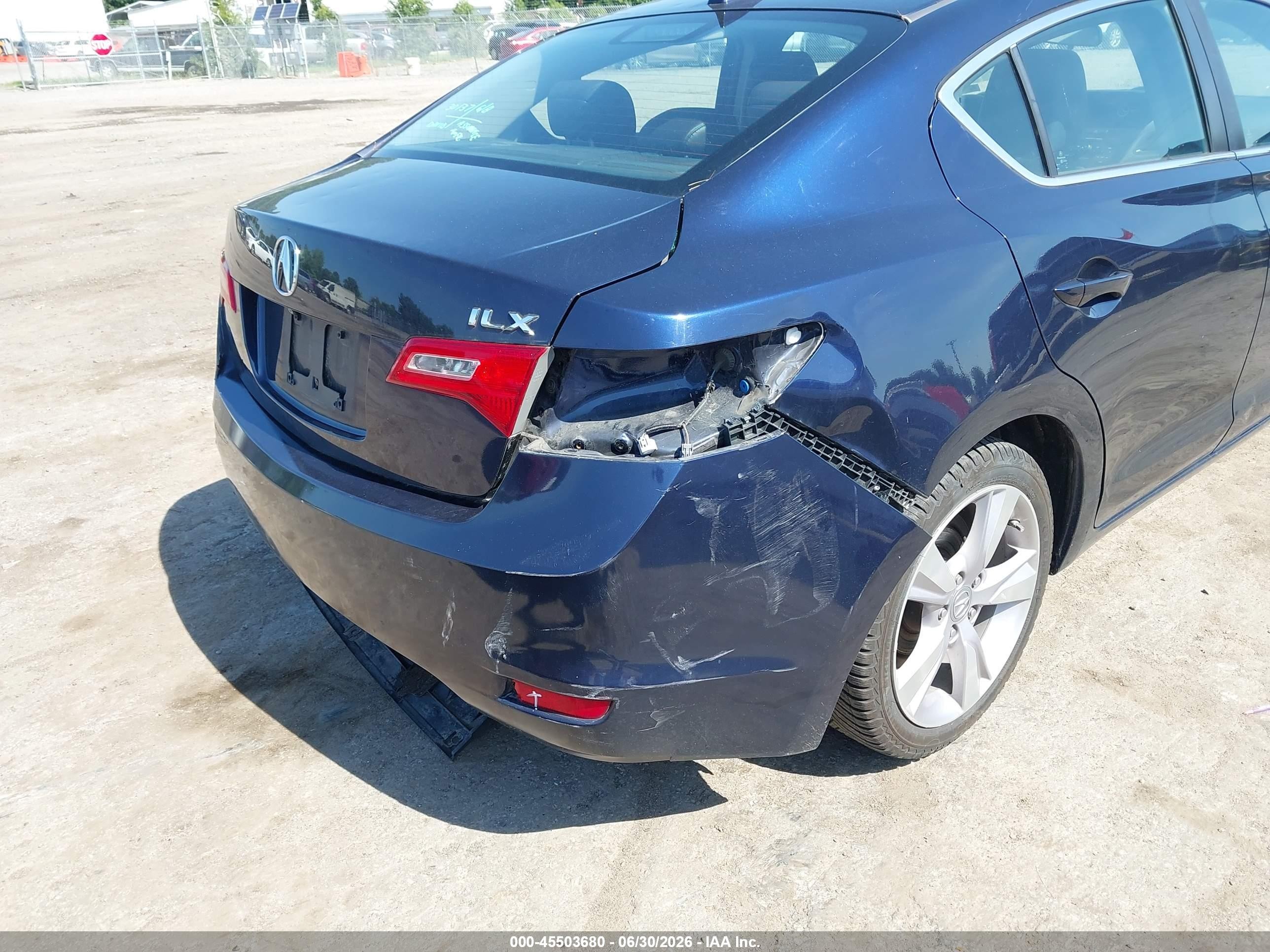 2015 Acura Ilx 2.0l Blue vin: 19VDE1F37FE008194