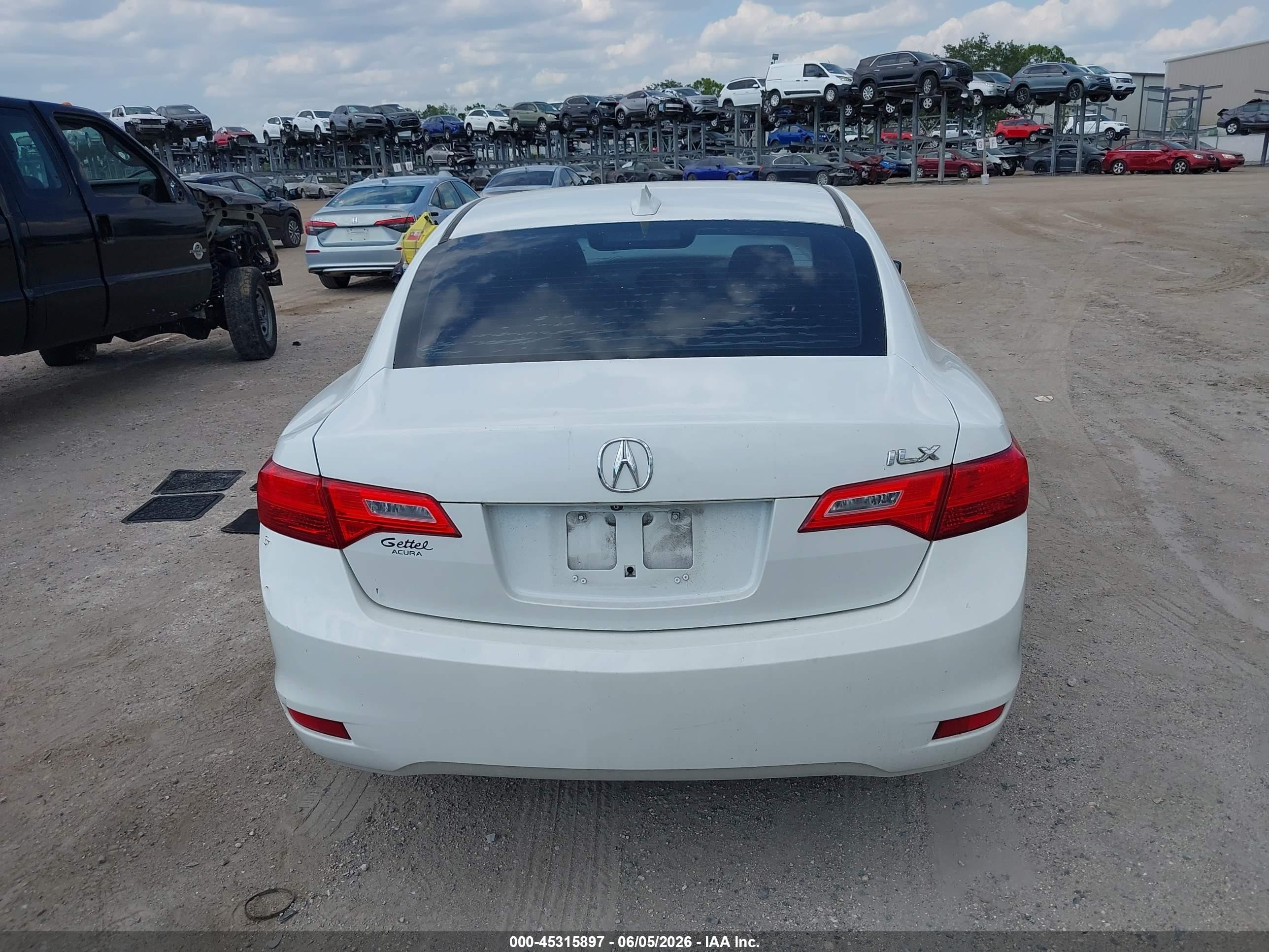 2014 Acura Ilx 2.0l White vin: 19VDE1F38EE006355
