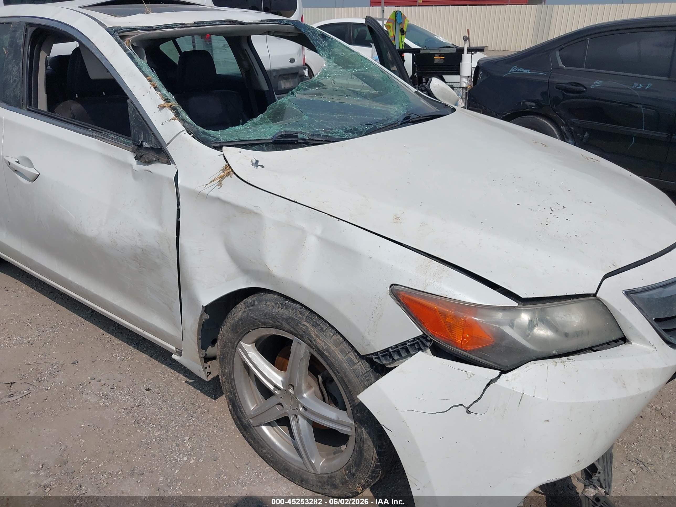 2015 Acura Ilx 2.0l White vin: 19VDE1F39FE000825