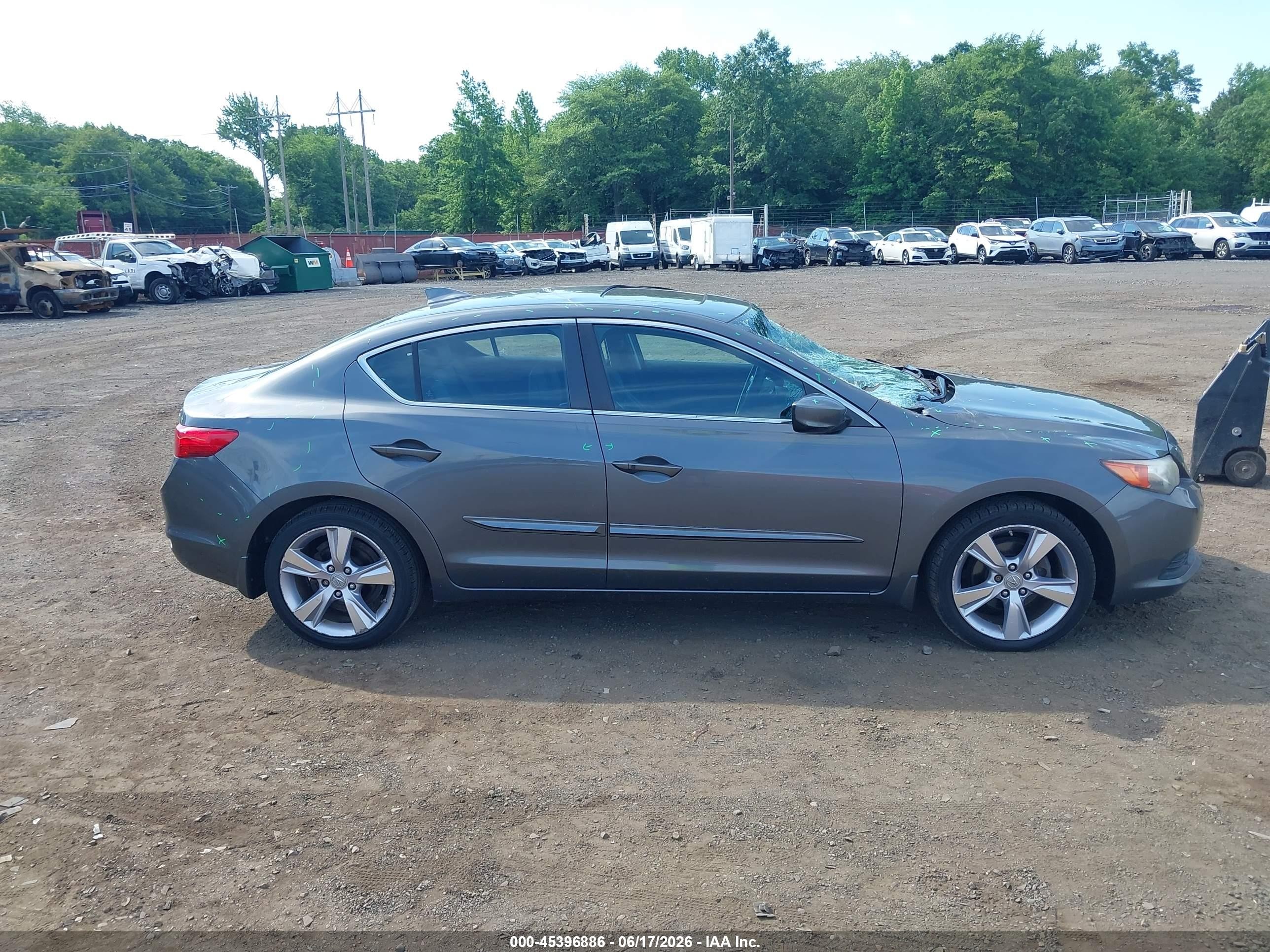 2014 Acura Ilx 2.0l Gray vin: 19VDE1F3XEE003022