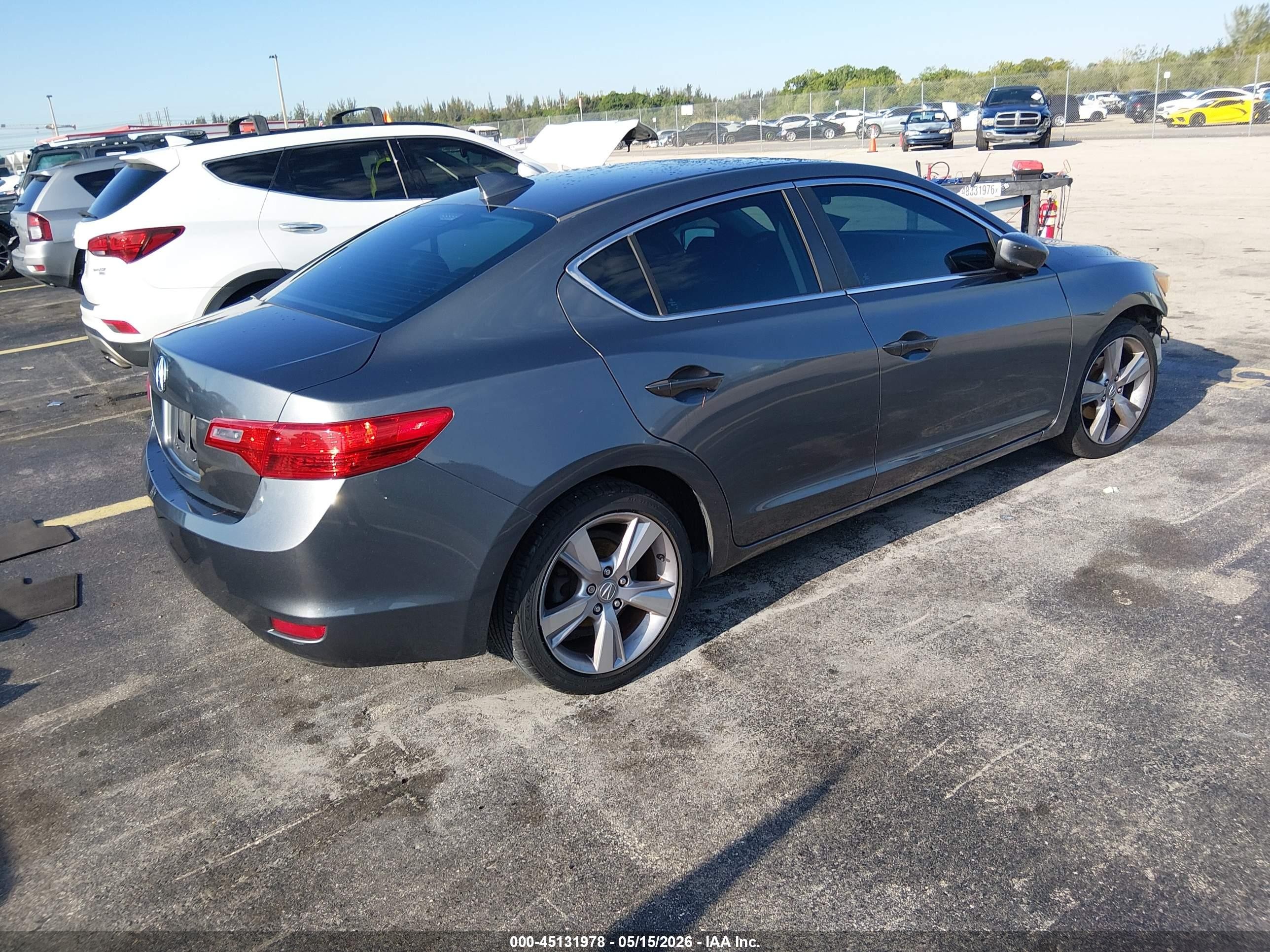 2014 Acura Ilx 2.0l Gray vin: 19VDE1F3XEE005241