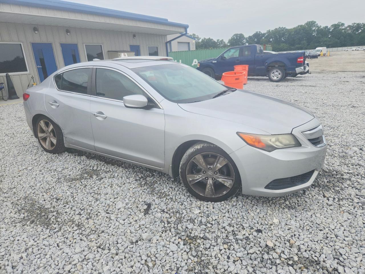 2014 Acura Ilx 20 Серебряный vin: 19VDE1F3XEE007880
