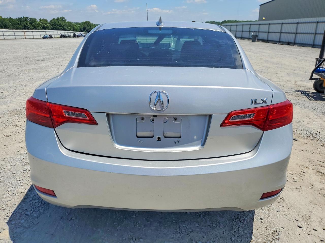 2014 Acura Ilx 20 Silver vin: 19VDE1F3XEE012044