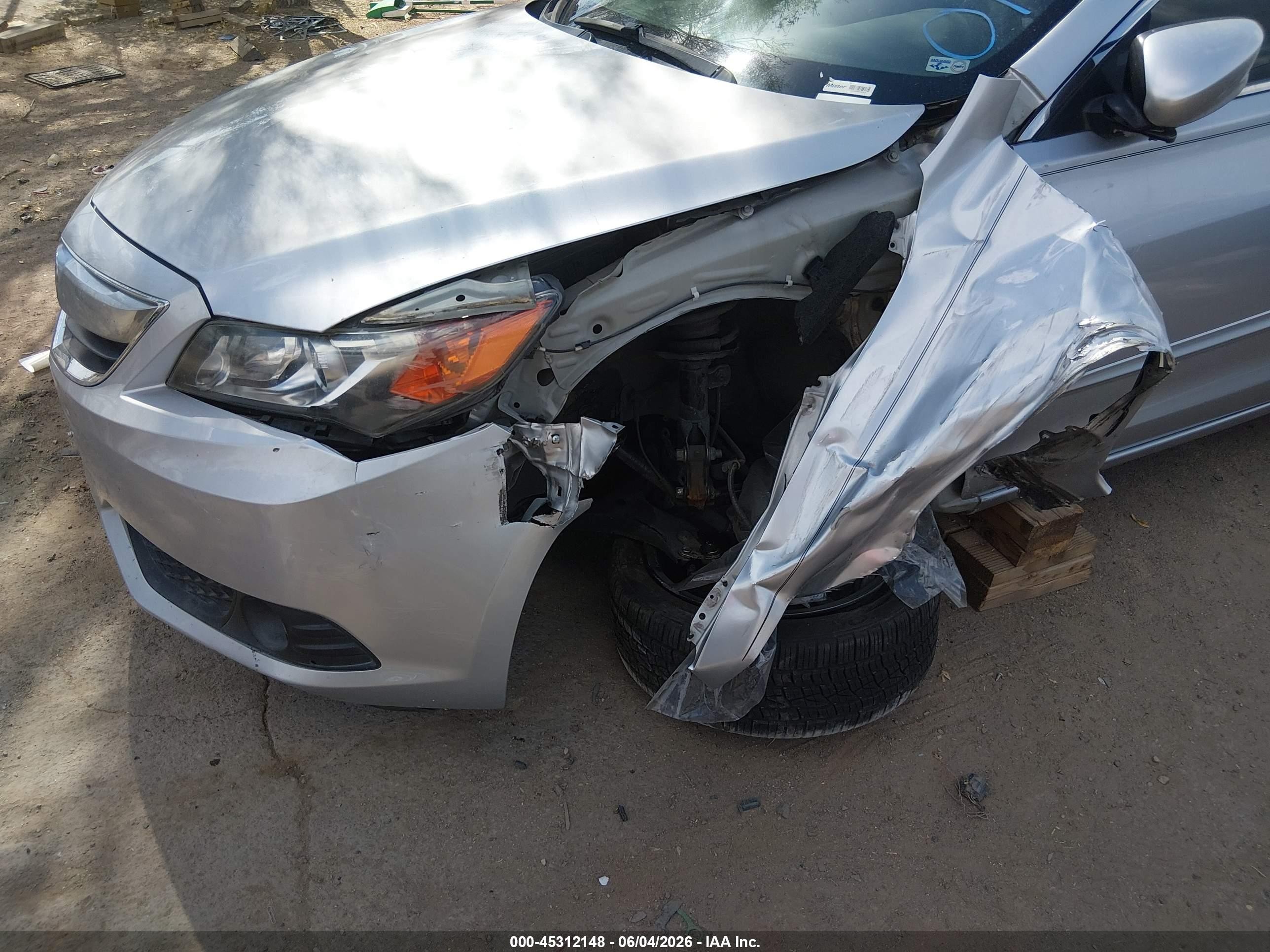 2013 Acura Ilx 2.0l Silver vin: 19VDE1F52DE010918