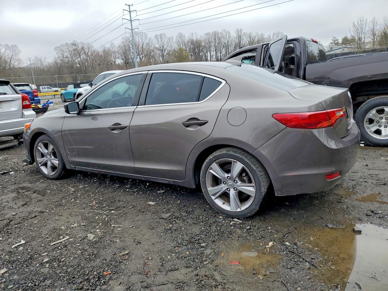 2013 Acura Ilx 20 Premium Gray vin: 19VDE1F53DE006702