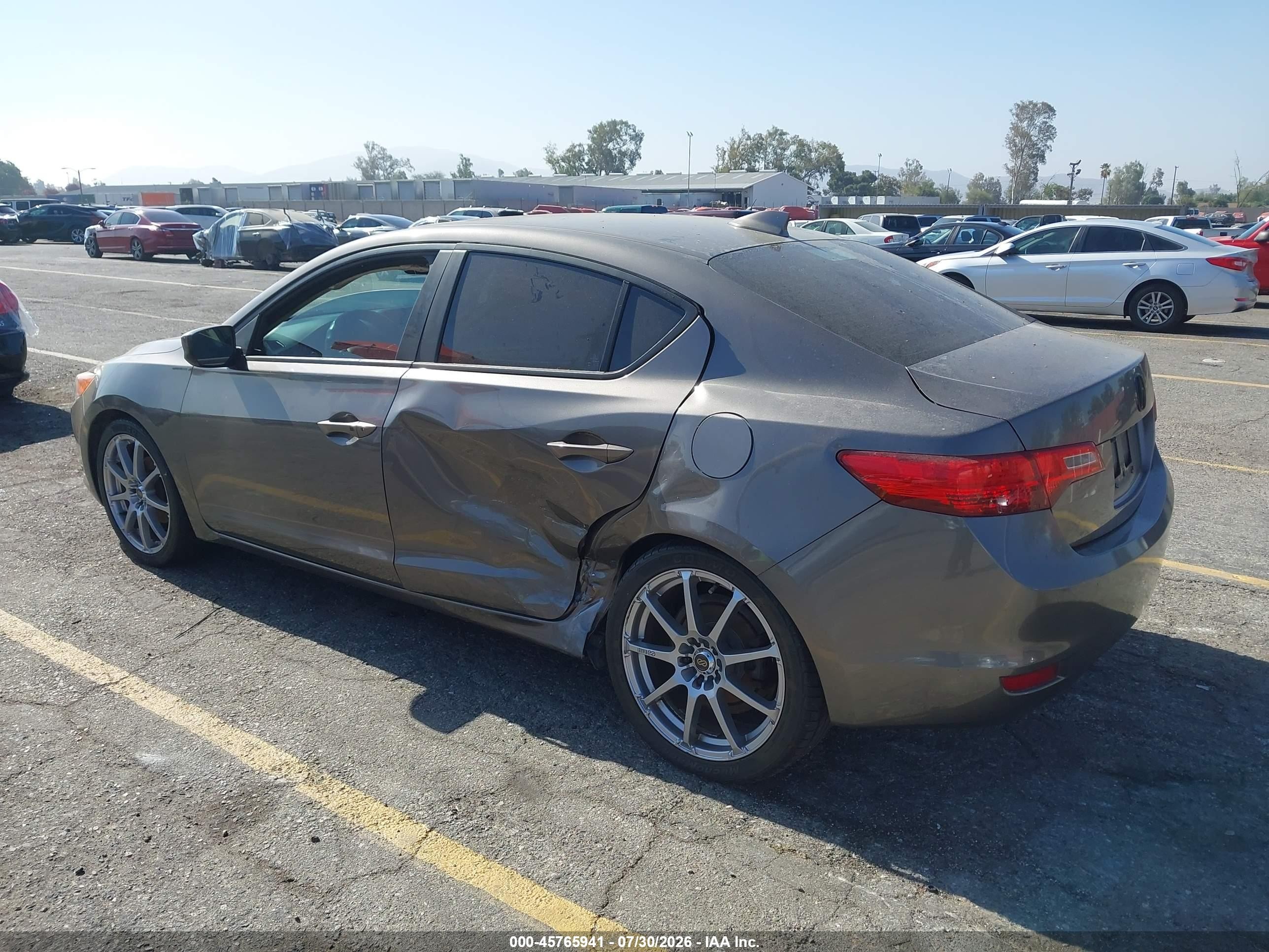 2013 Acura Ilx 2.0l Brown vin: 19VDE1F53DE016162