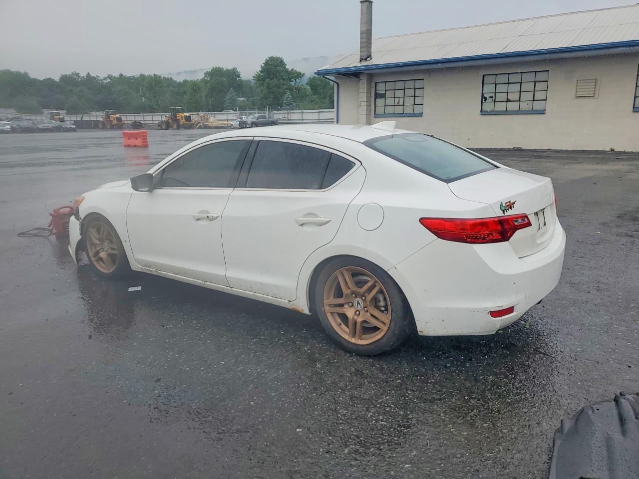 2015 Acura Ilx 20 Premium White vin: 19VDE1F53FE006346