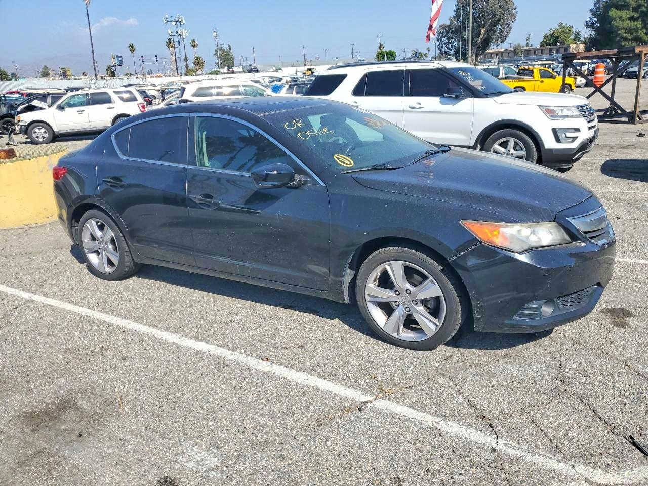 2013 Acura Ilx 20 Premium Black vin: 19VDE1F55DE007575
