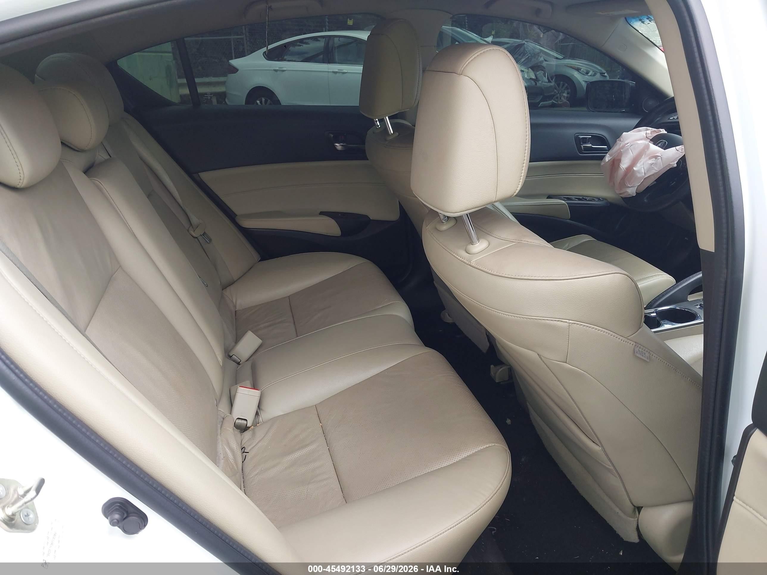 2015 Acura Ilx 2.0l Белый vin: 19VDE1F56FE009841