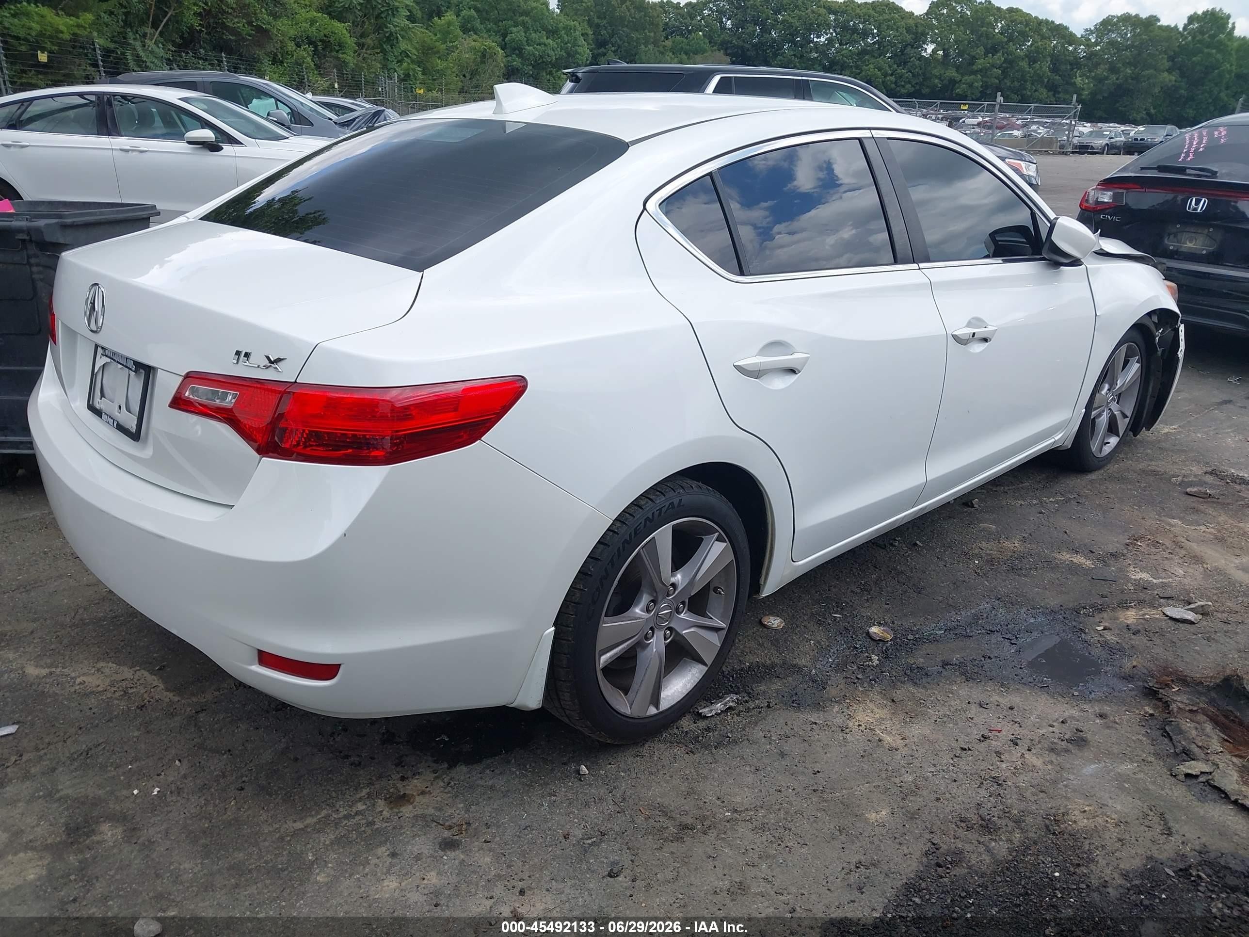 2015 Acura Ilx 2.0l Белый vin: 19VDE1F56FE009841