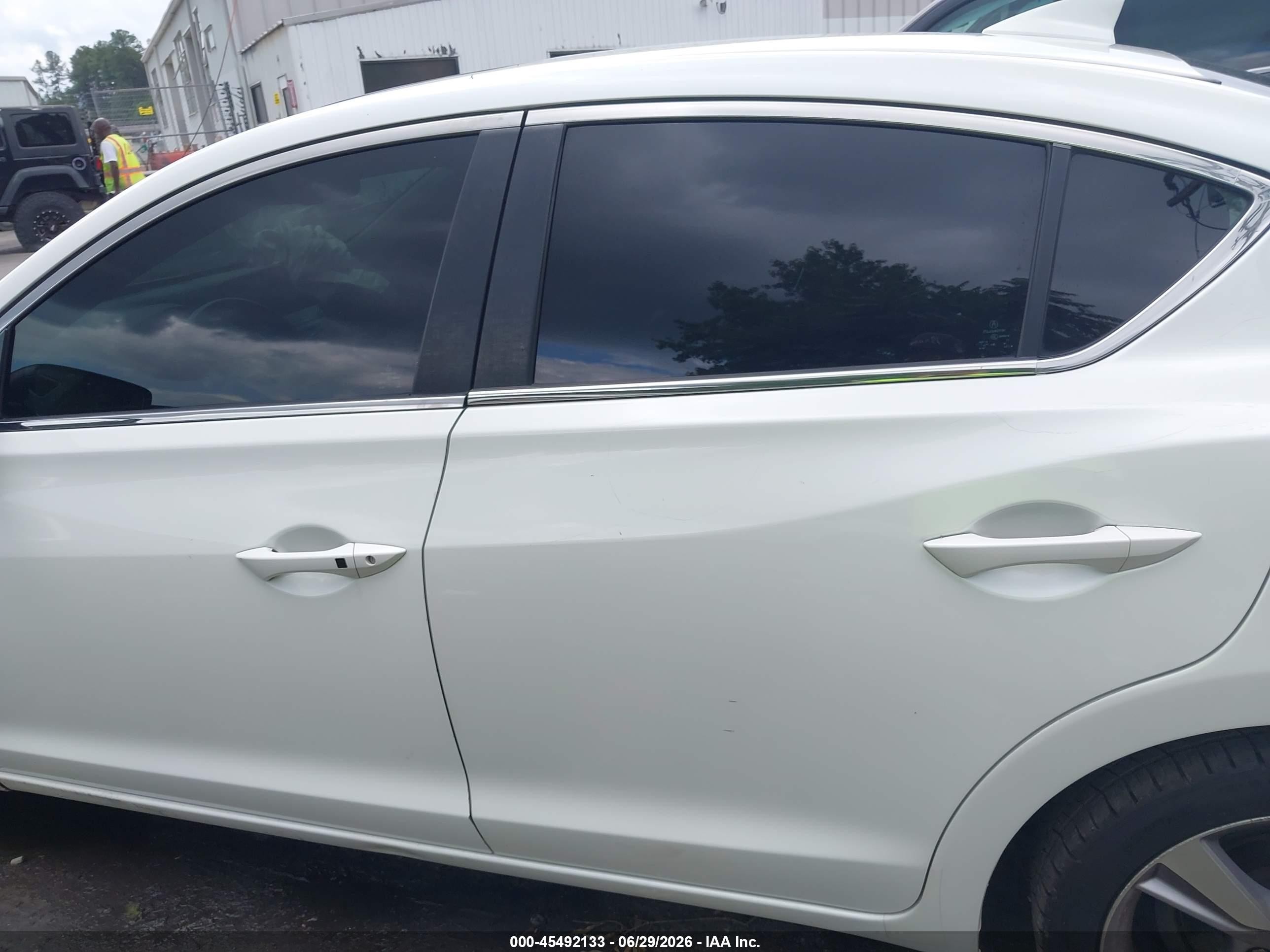 2015 Acura Ilx 2.0l Белый vin: 19VDE1F56FE009841