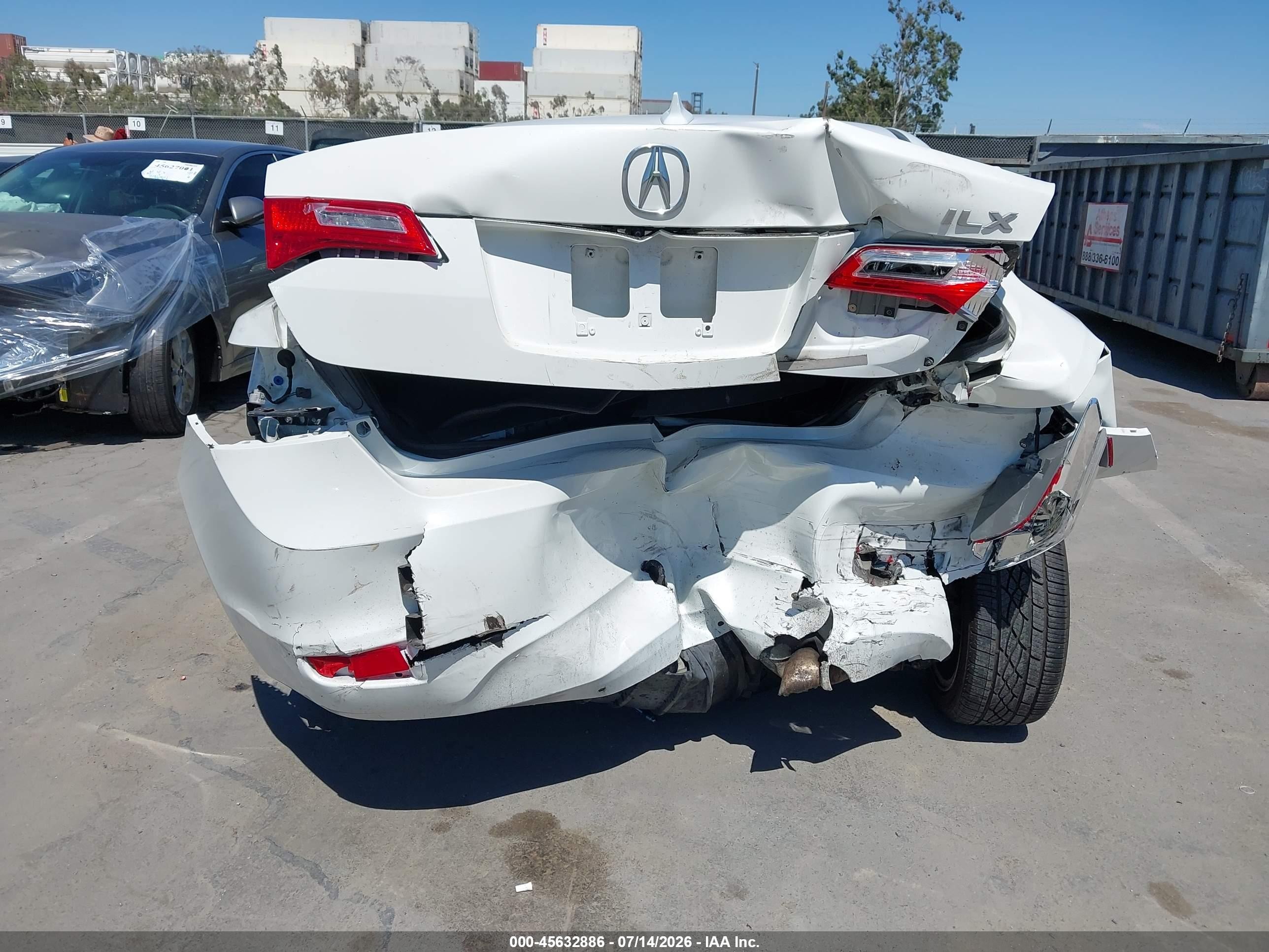 2015 Acura Ilx 2.0l White vin: 19VDE1F57FE004504