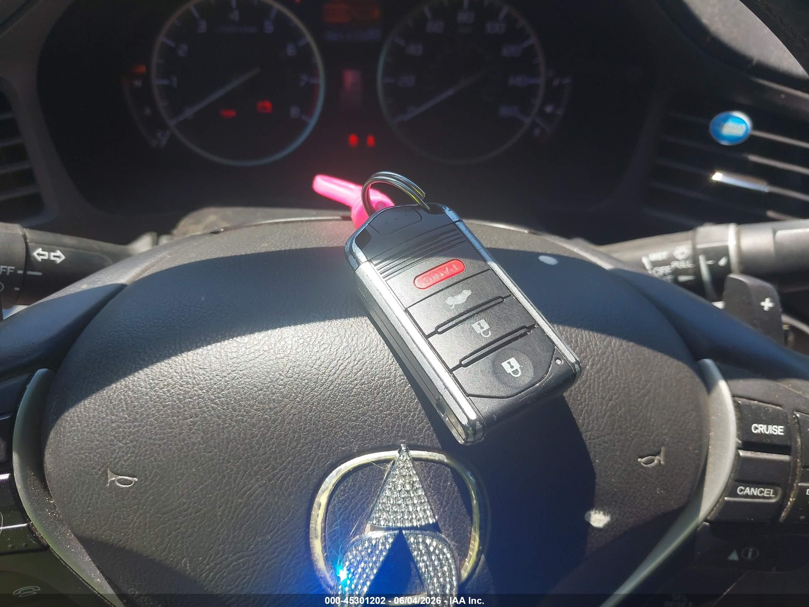 2013 Acura Ilx 2.0l Silver vin: 19VDE1F58DE006209