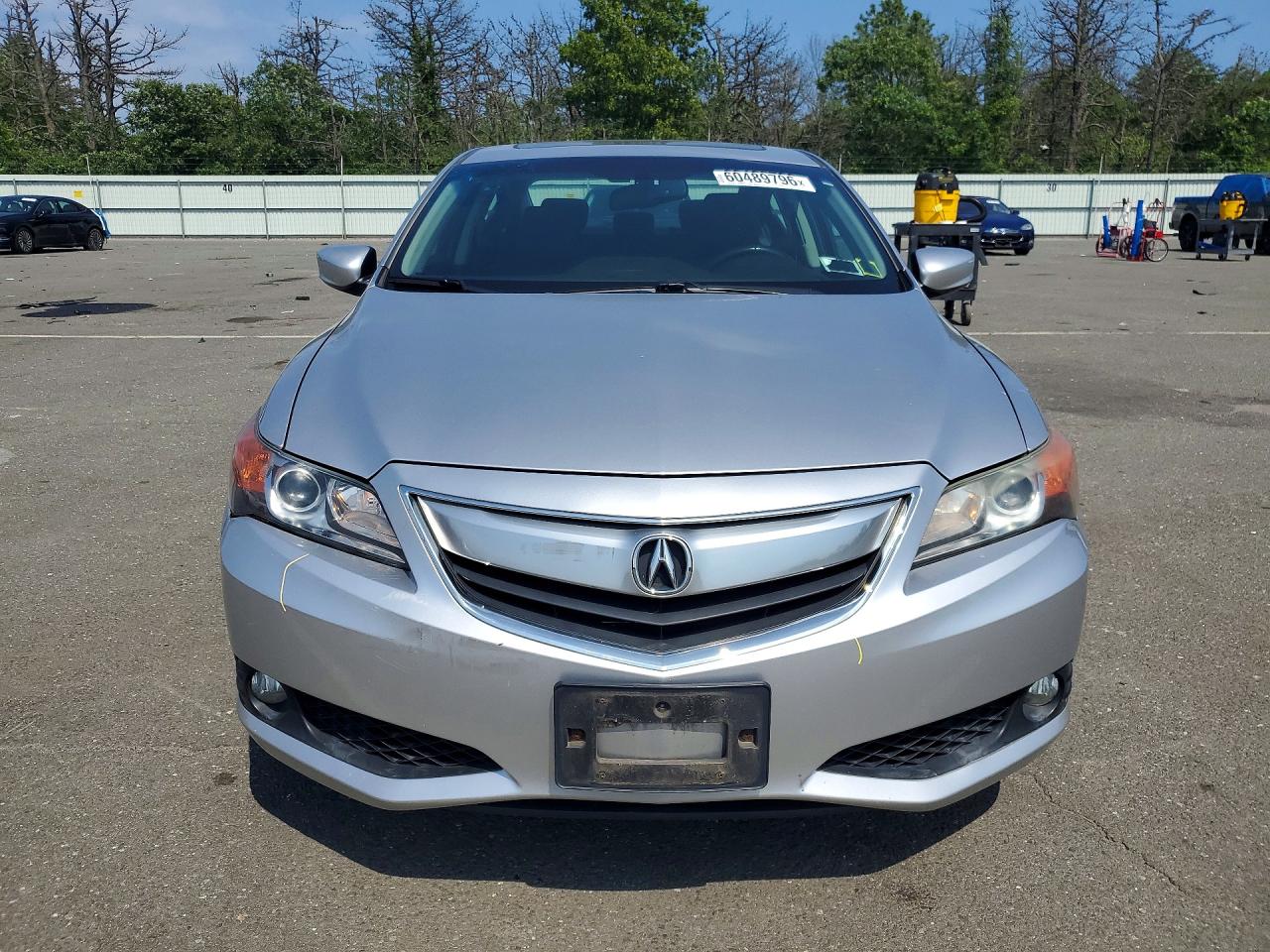 2014 Acura Ilx 20 Premium Silver vin: 19VDE1F58EE001237