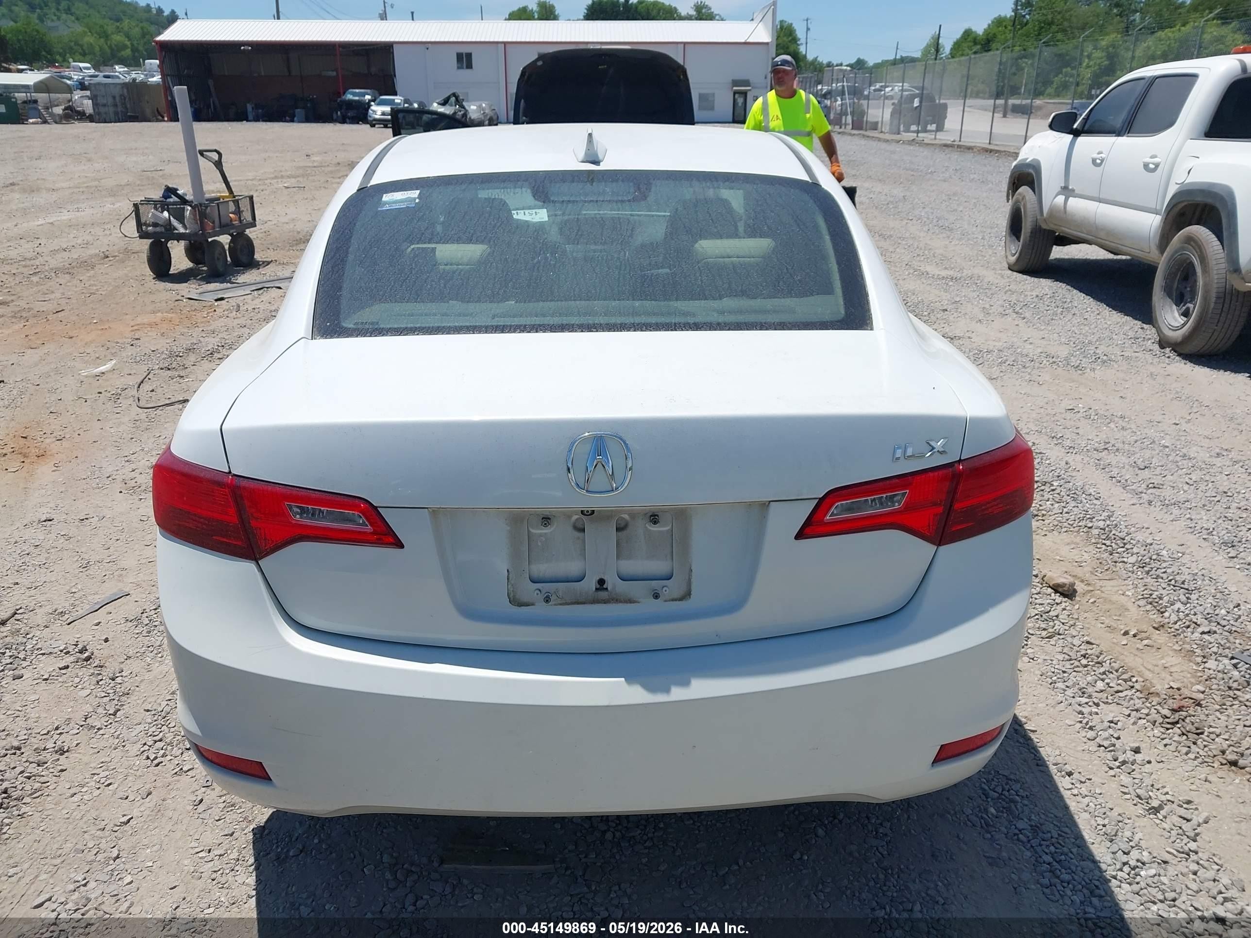 2014 Acura Ilx 2.0l White vin: 19VDE1F58EE006633