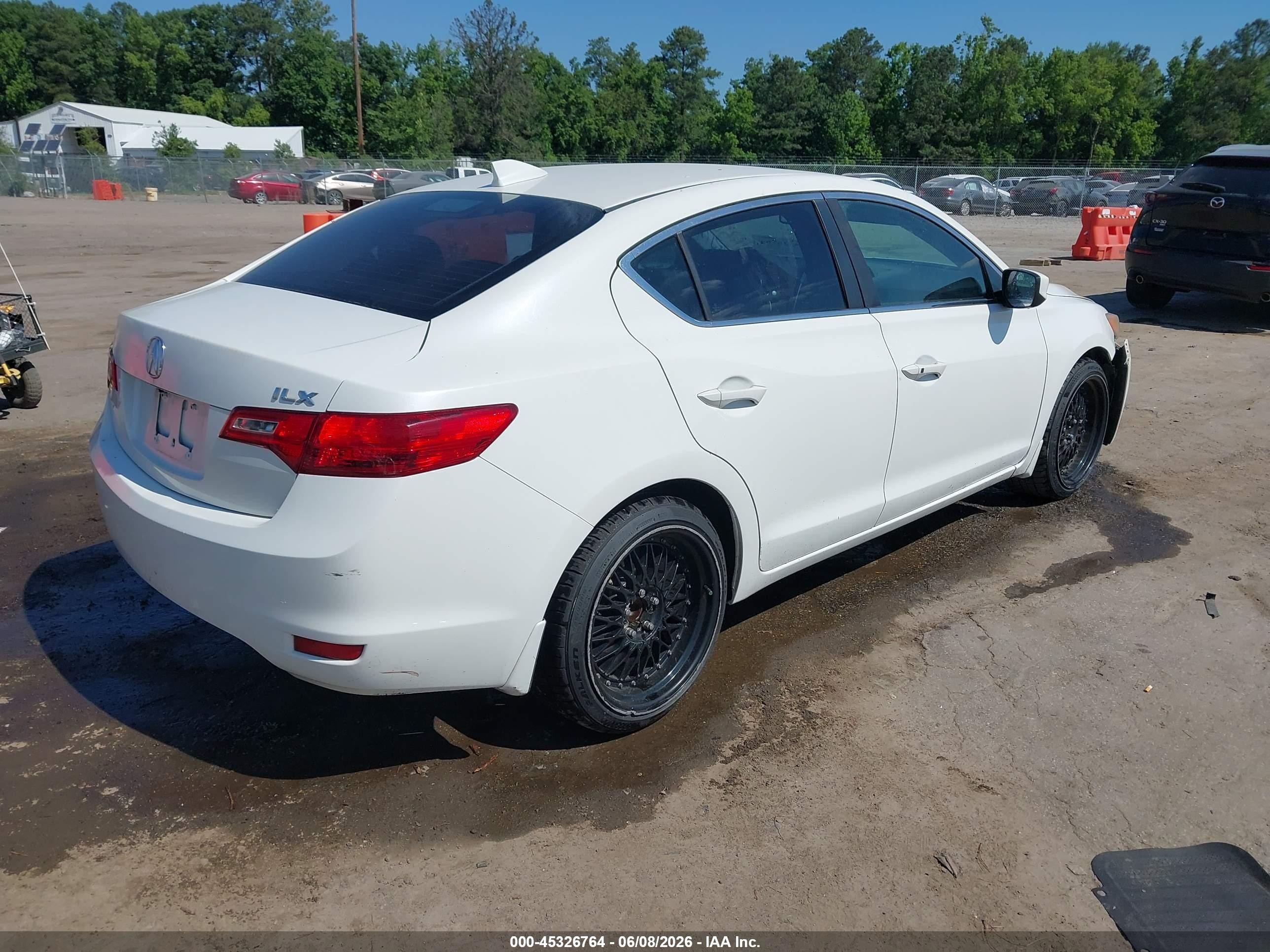 2015 Acura Ilx 2.0l White vin: 19VDE1F71FE010493