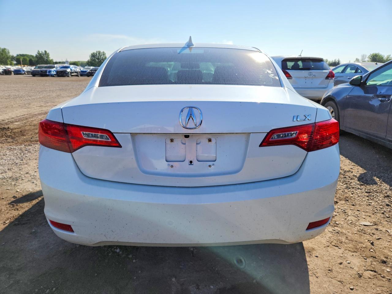 2013 Acura Ilx 20 Tech Белый vin: 19VDE1F73DE404395