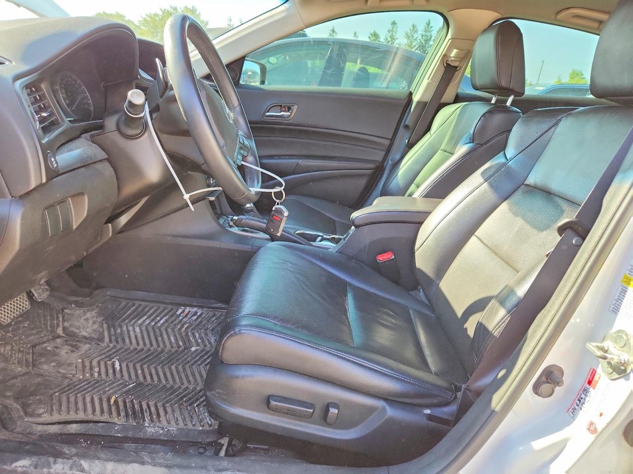 2013 Acura Ilx 20 Tech Белый vin: 19VDE1F73DE404395
