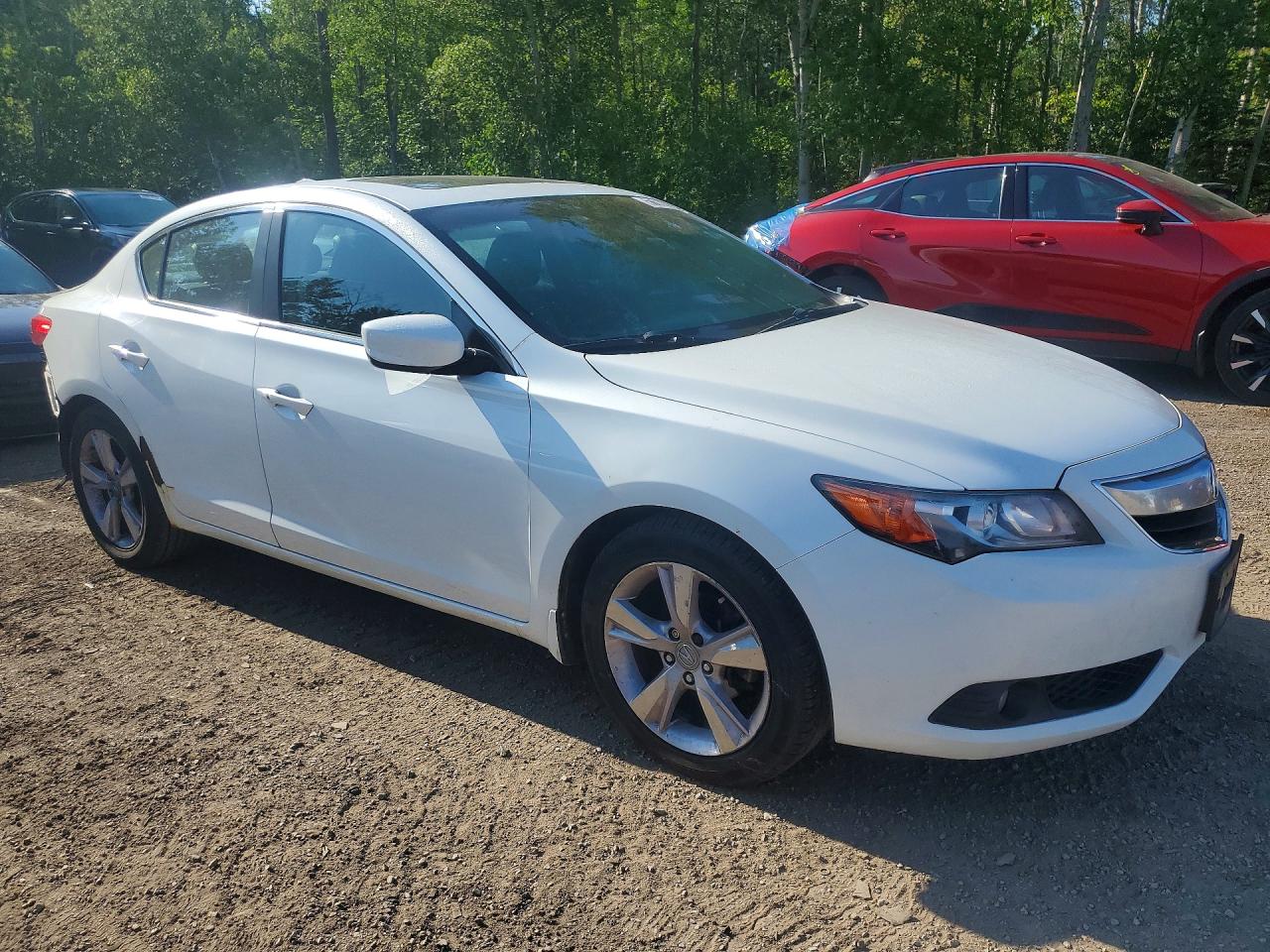 2015 Acura Ilx 20 Tech White vin: 19VDE1F74FE400522