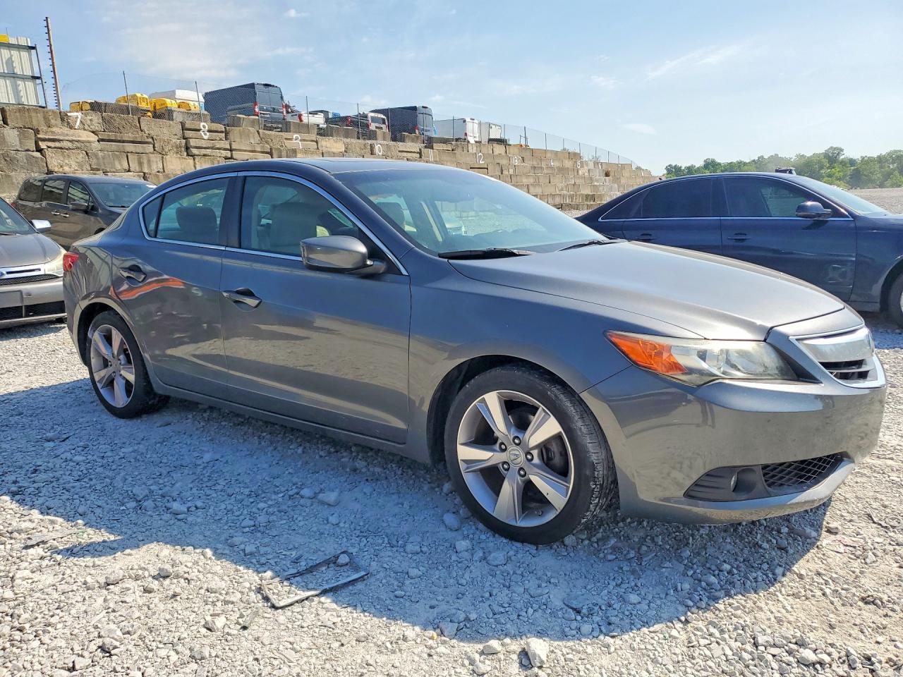 2014 Acura Ilx 20 Tech Gray vin: 19VDE1F75EE004971
