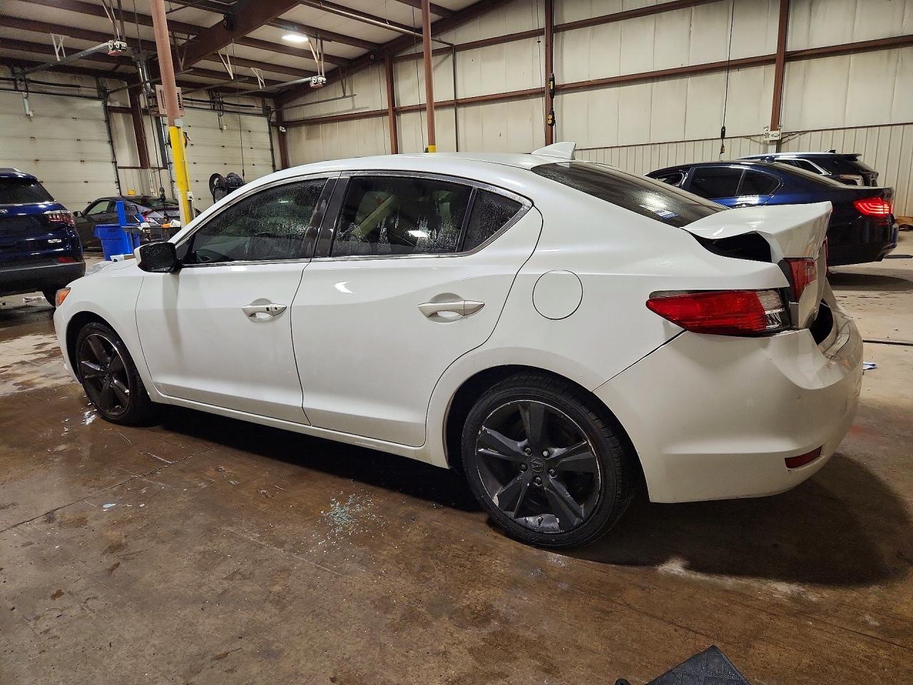 2015 Acura Ilx 20 Tech White vin: 19VDE1F75FE010755