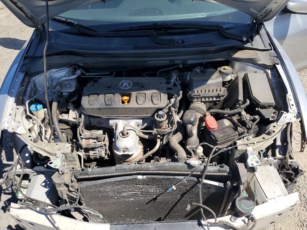 2013 Acura Ilx 20 Tech Silver vin: 19VDE1F76DE013404