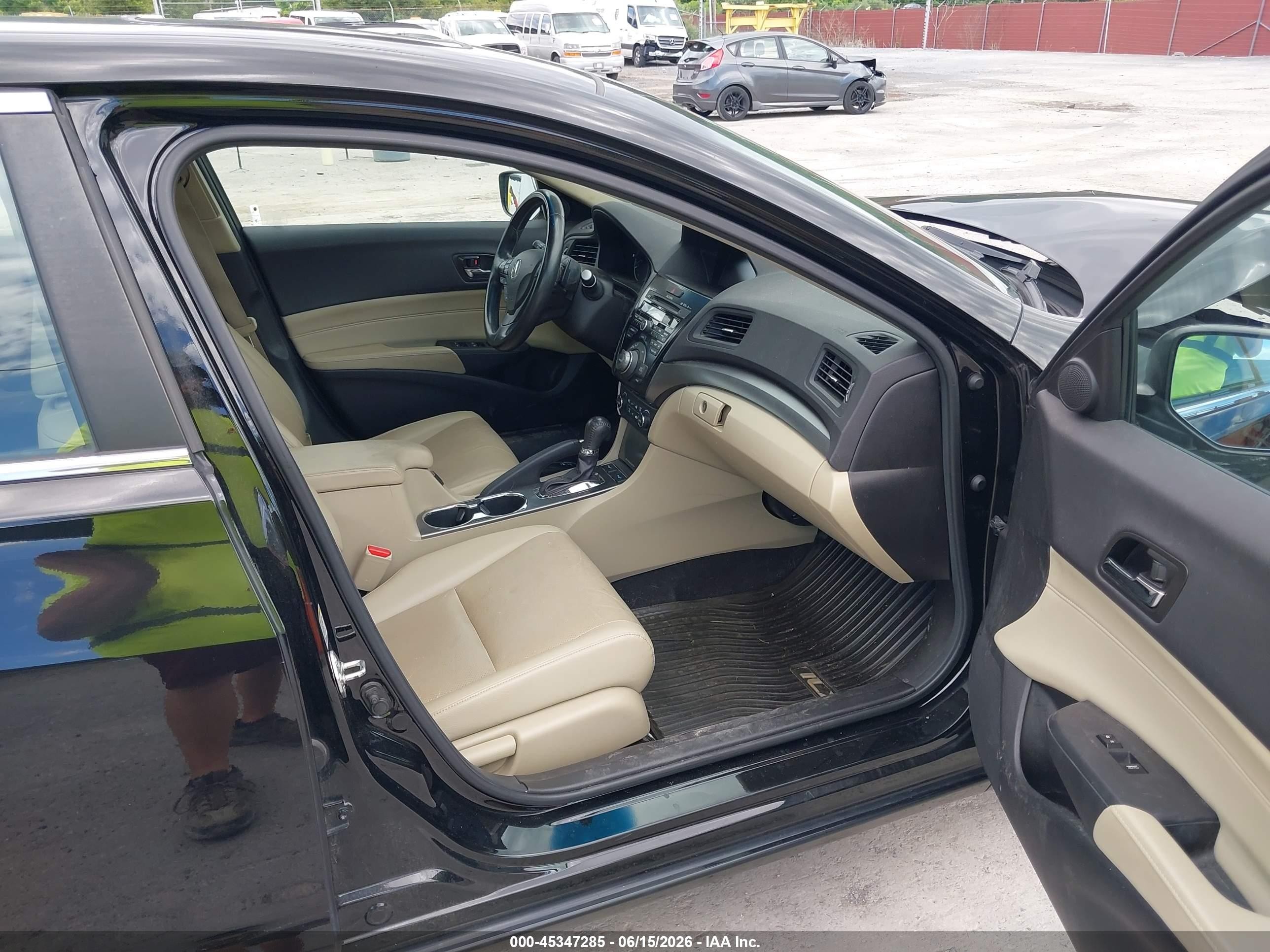 2013 Acura Ilx 2.0l Черный vin: 19VDE1F76DE013869