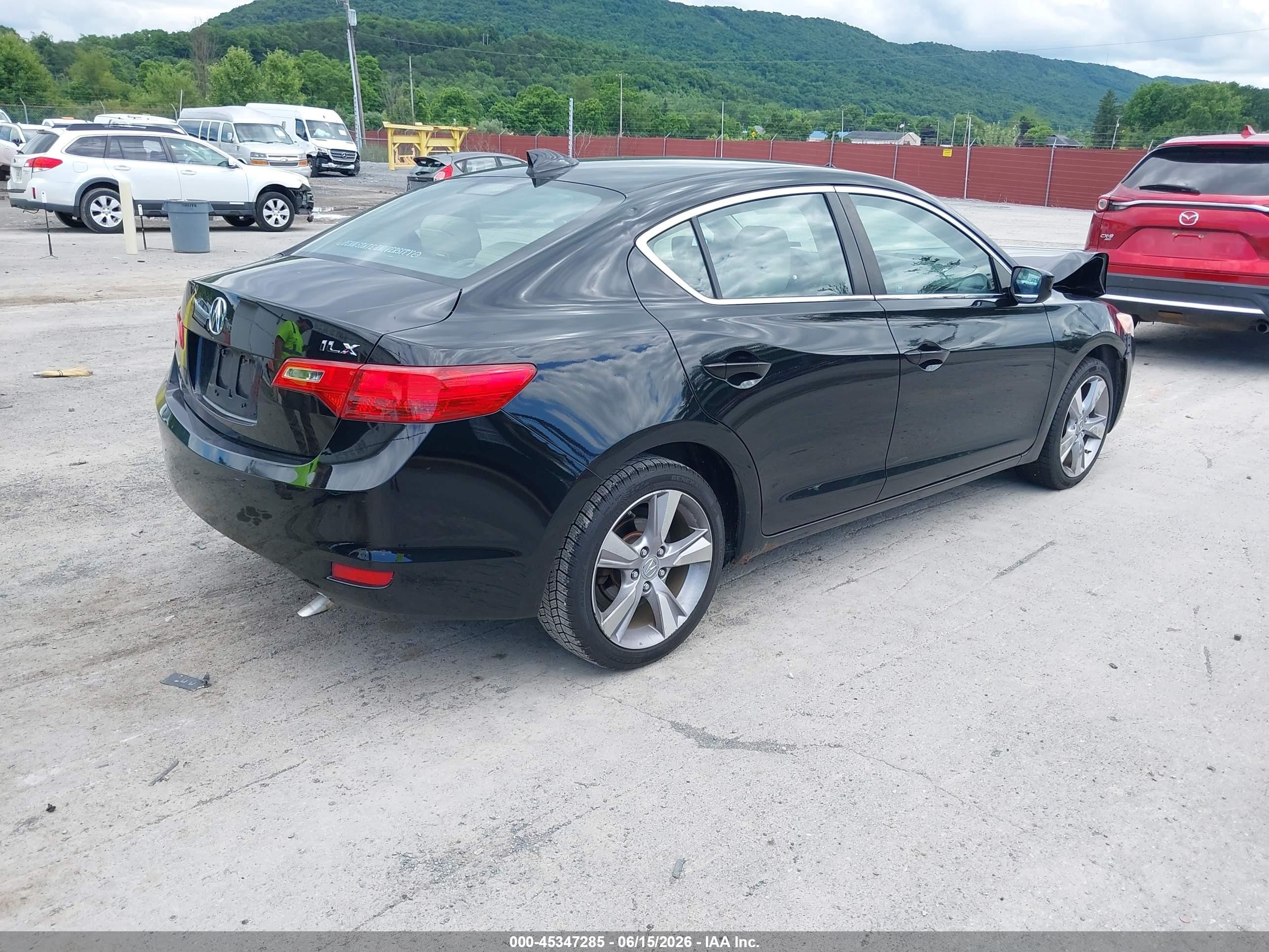 2013 Acura Ilx 2.0l Черный vin: 19VDE1F76DE013869
