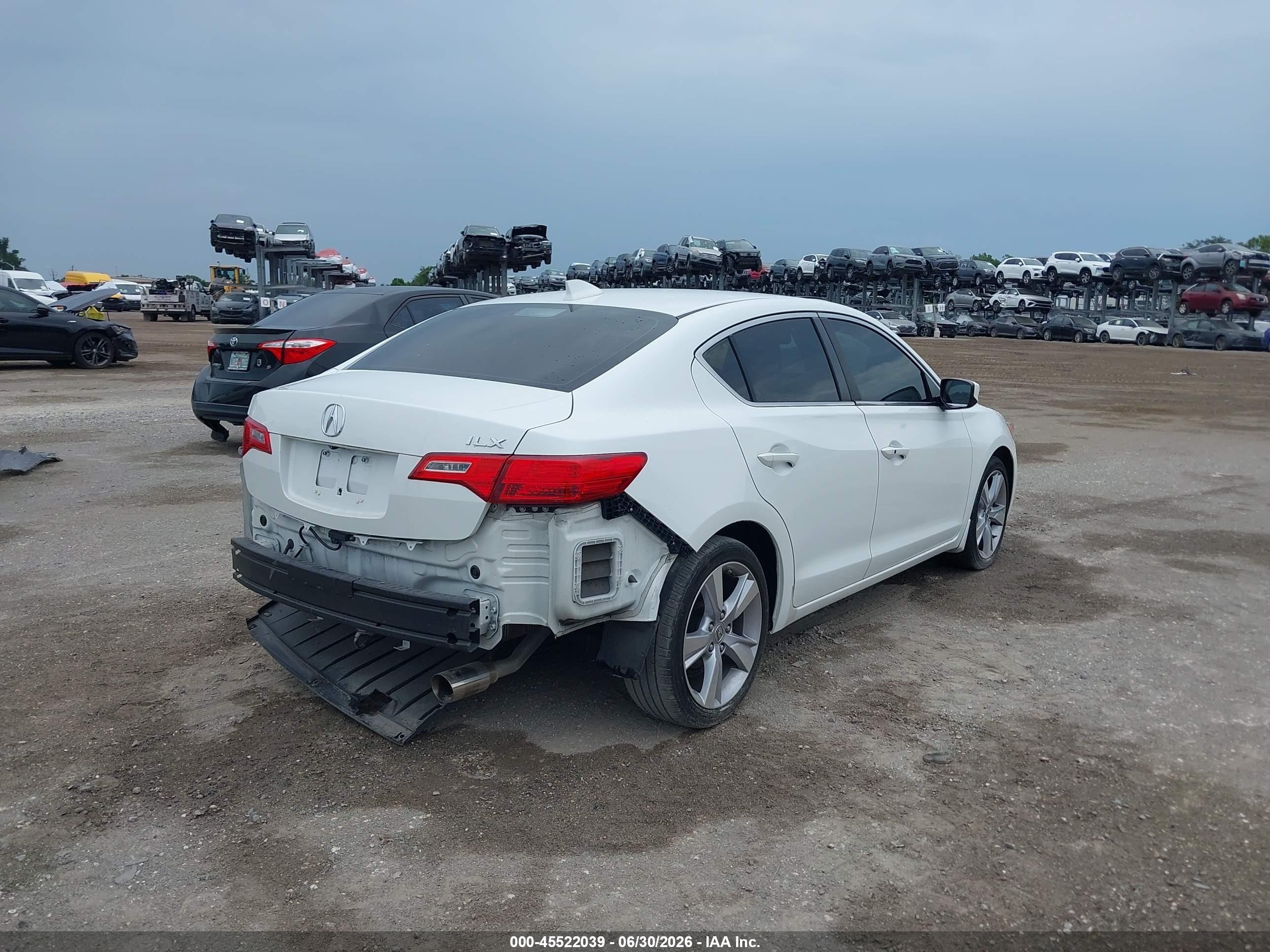 2014 Acura Ilx 2.0l White vin: 19VDE1F78EE013549