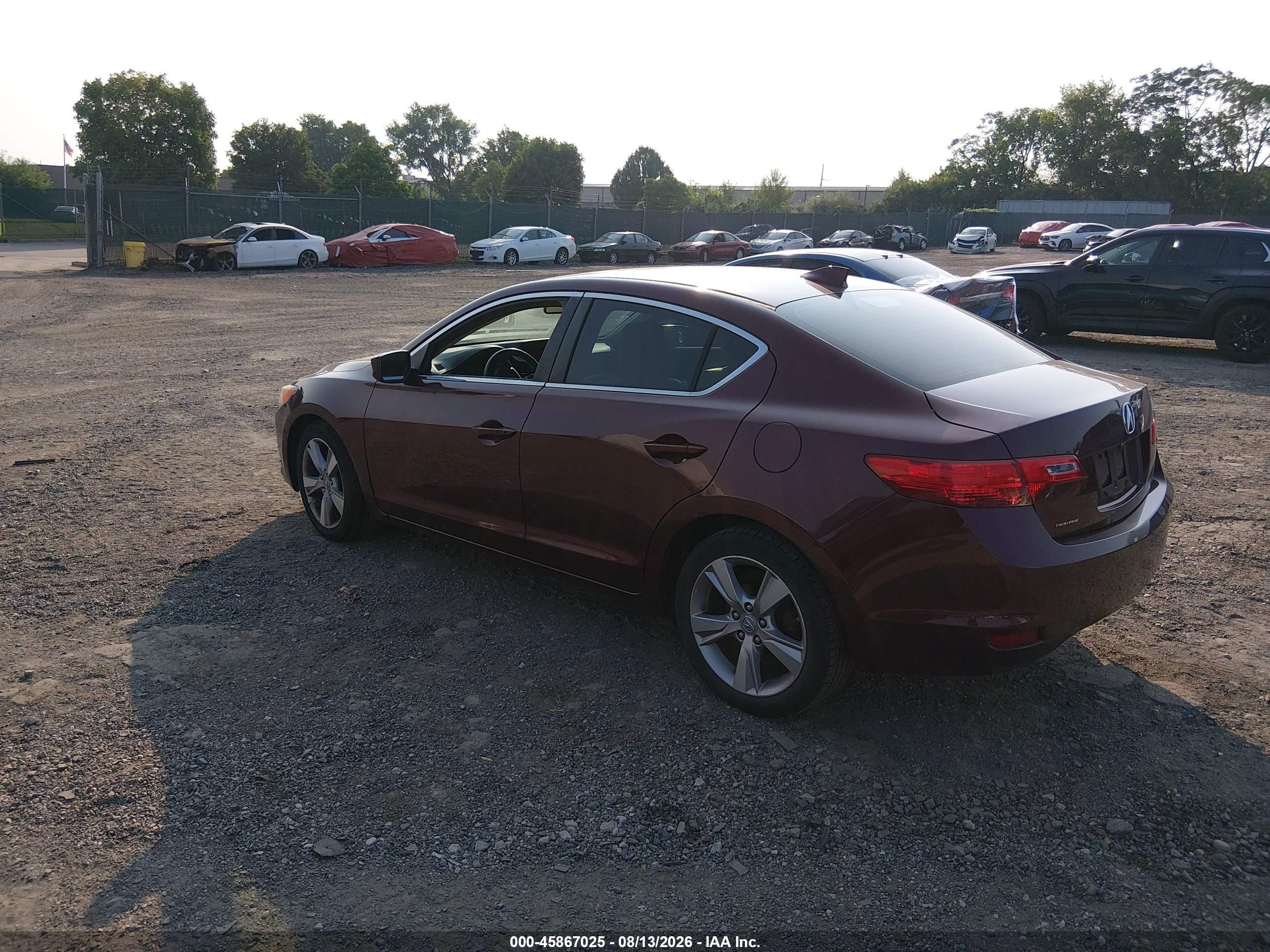 2014 Acura Ilx 2.0l Burgundy vin: 19VDE1F79EE008621