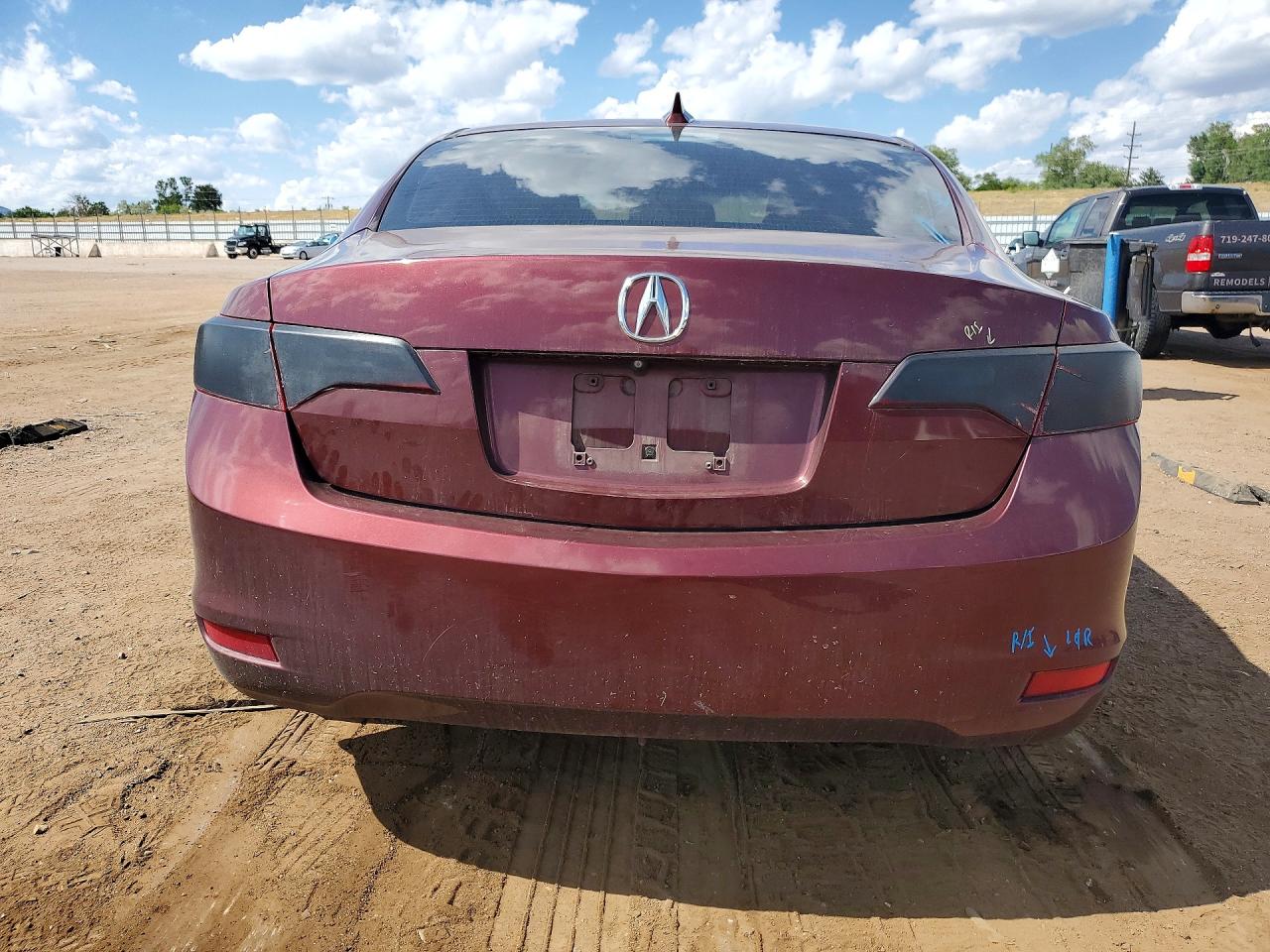 2015 Acura Ilx 24 Premium Burgundy vin: 19VDE2E57FE000072