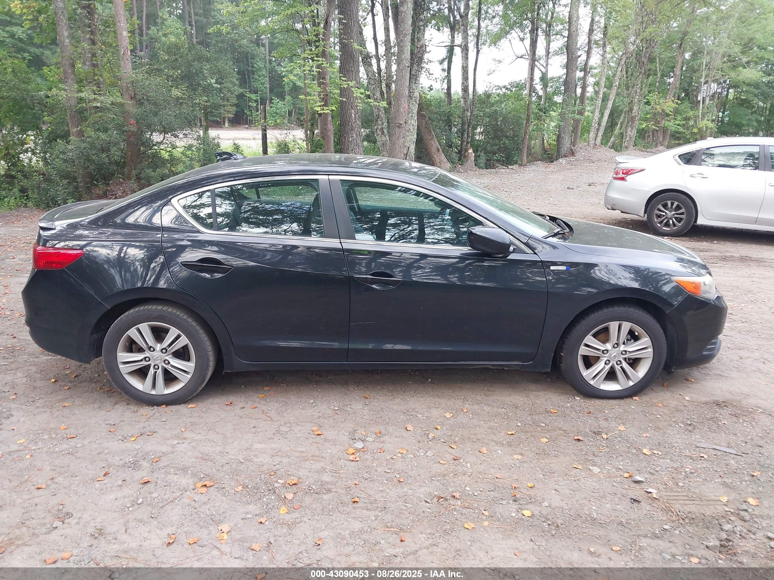 2013 Acura Ilx Hybrid 1.5l Черный vin: 19VDE3F78DE301176
