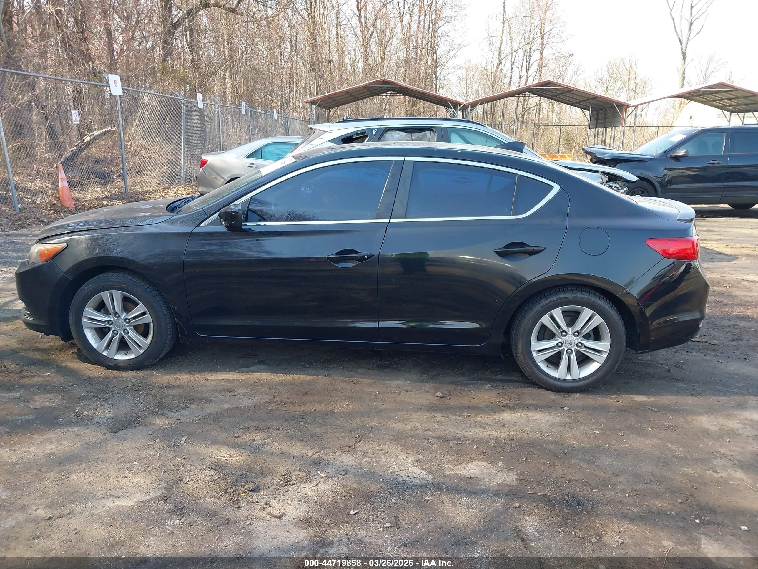 2013 Acura Ilx Hybrid 1.5l Black vin: 19VDE3F79DE301249
