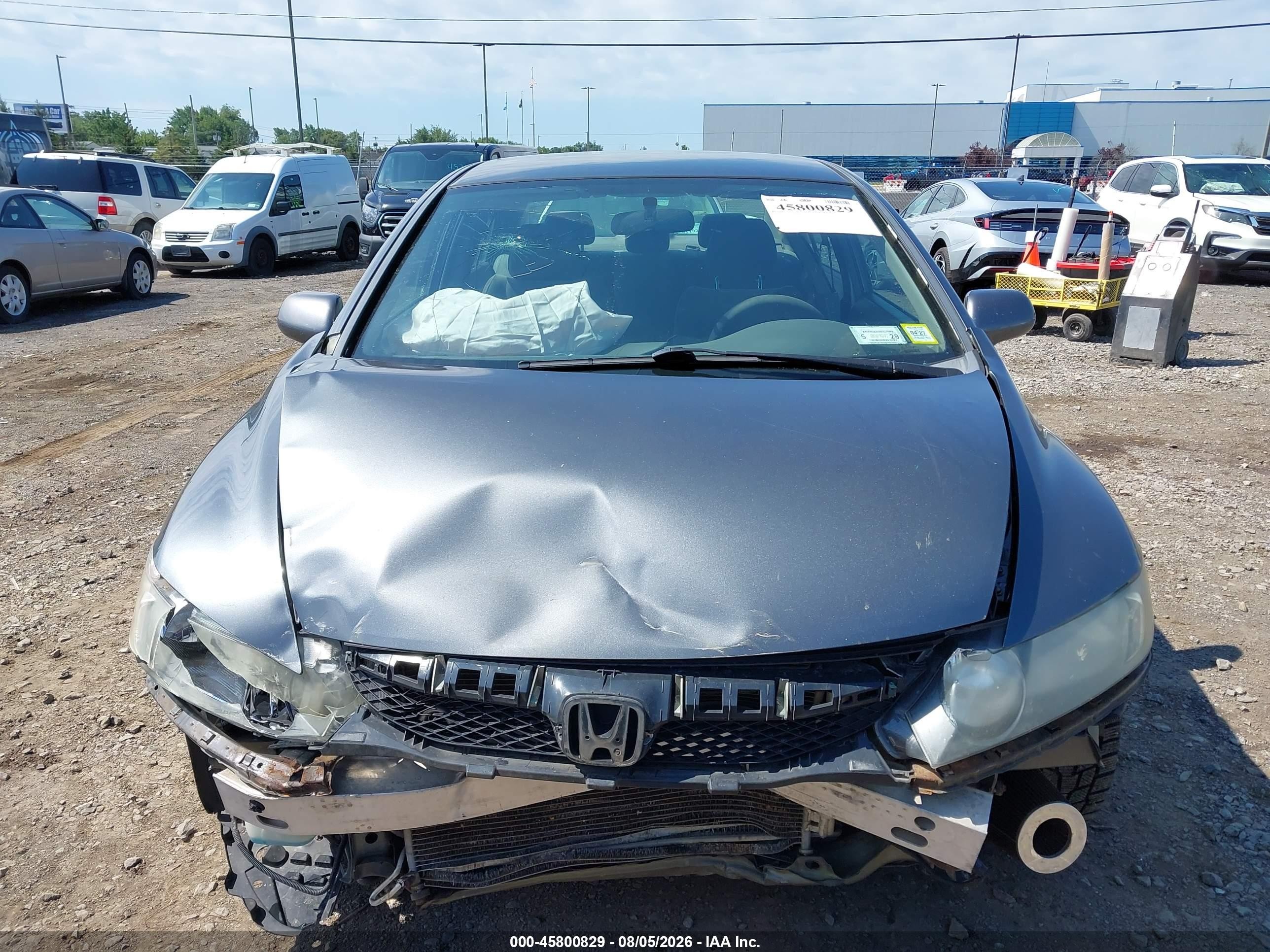2009 Honda Civic Lx Серый vin: 19XFA15599E019801