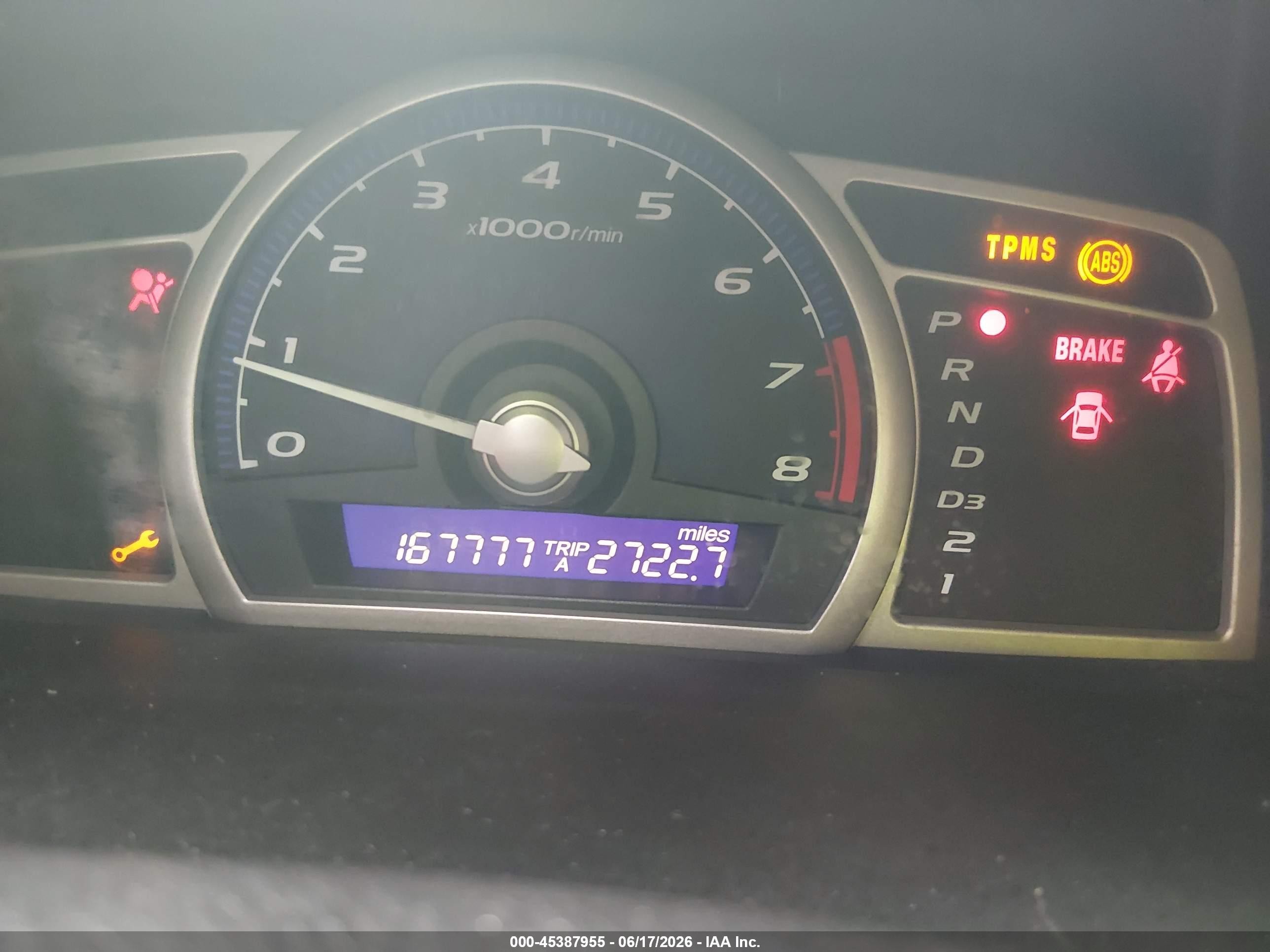 2009 Honda Civic Vp Белый vin: 19XFA16399E031489