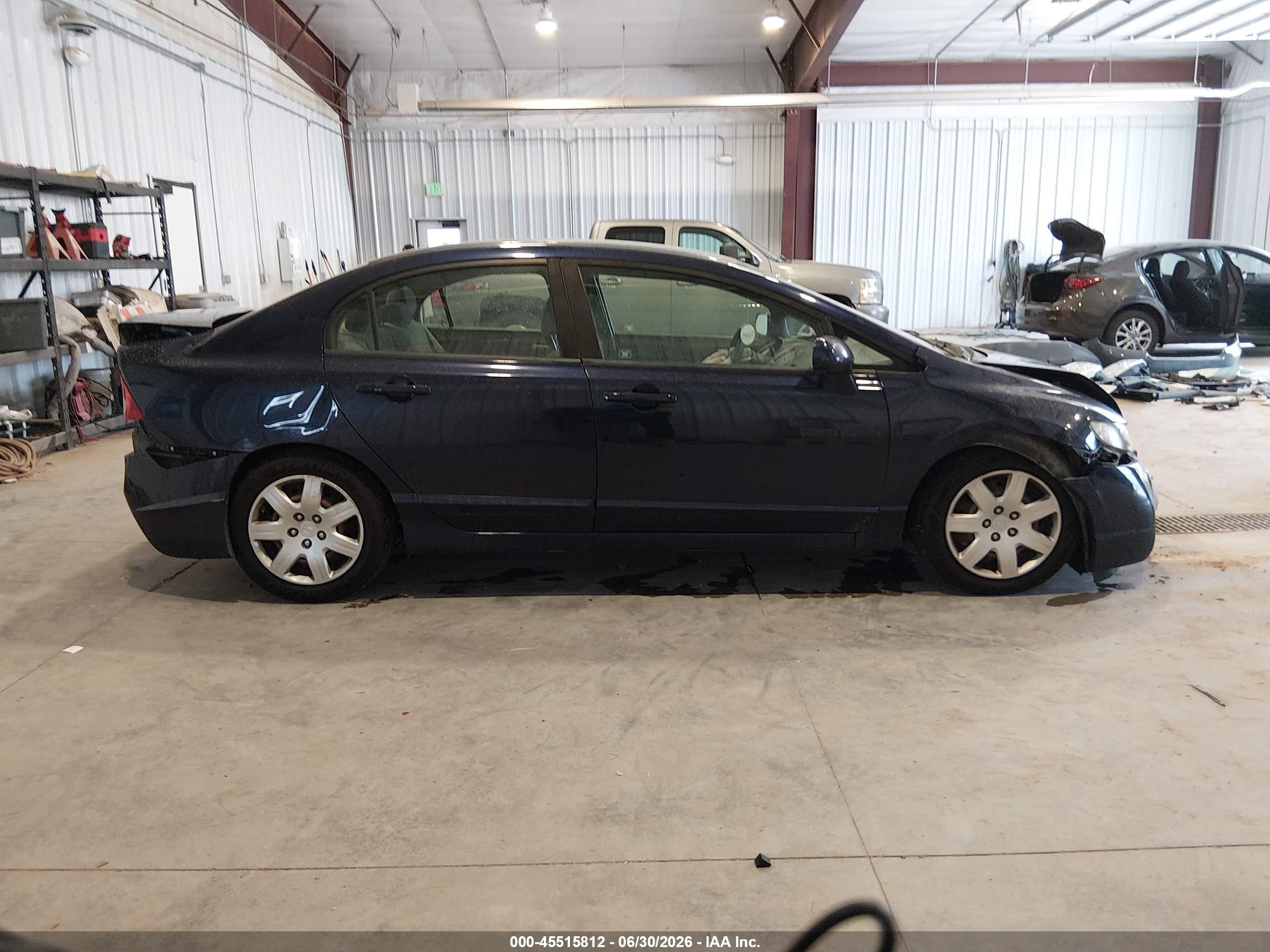 2009 Honda Civic Lx Blue vin: 19XFA16509E032435