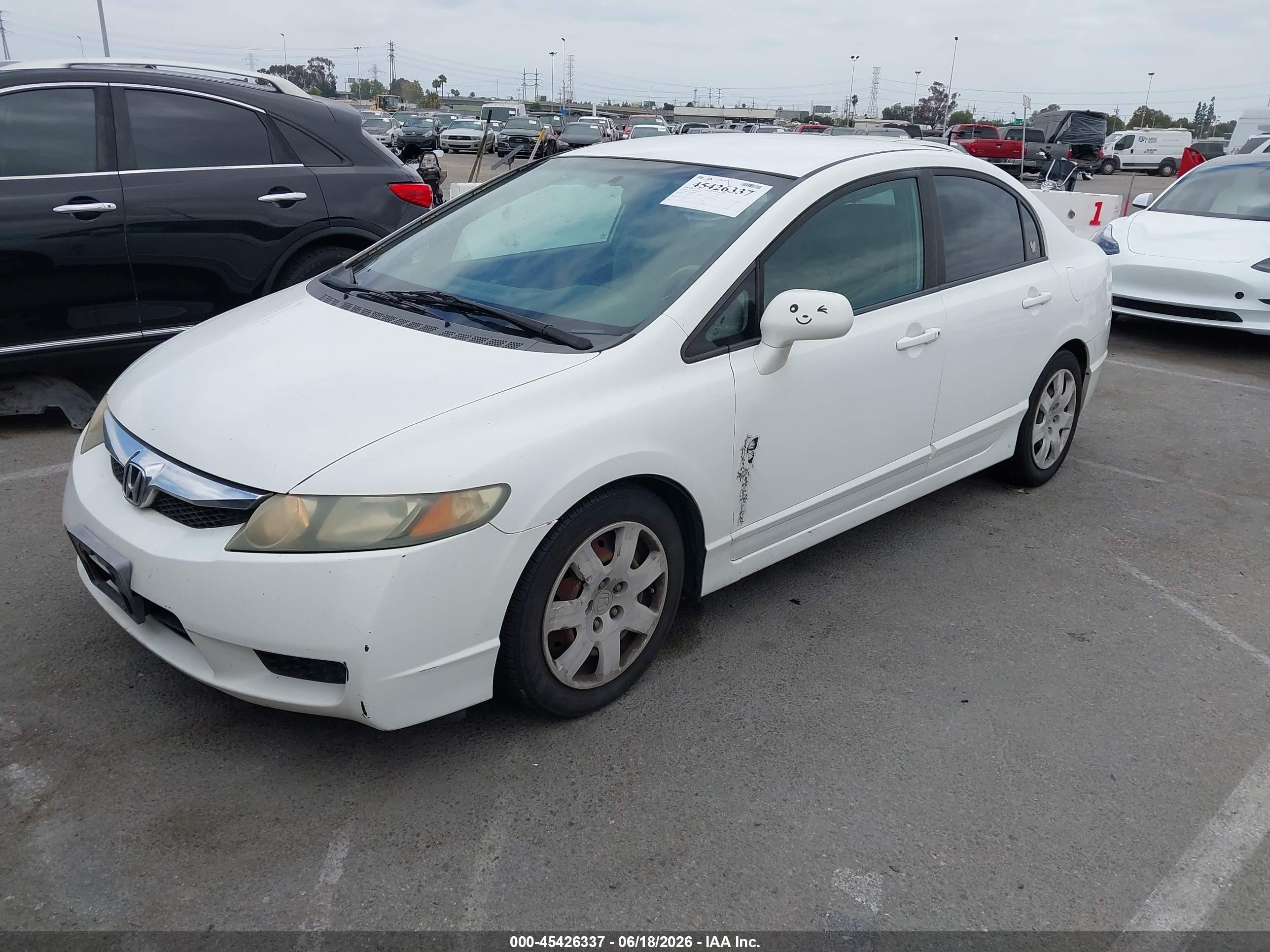 2009 Honda Civic Lx White vin: 19XFA16509E033472