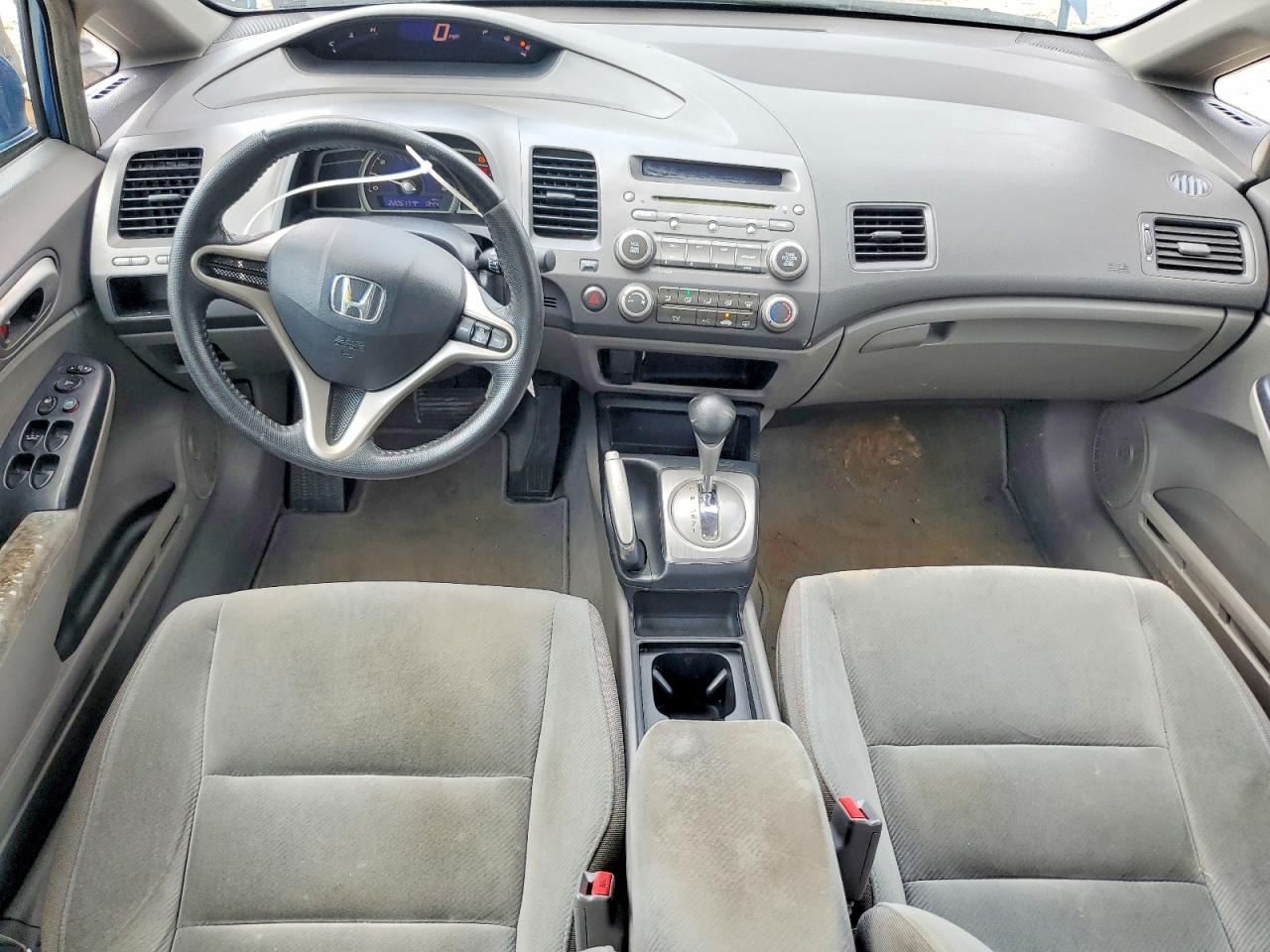 2009 Honda Civic Lx Синий vin: 19XFA16509E040146