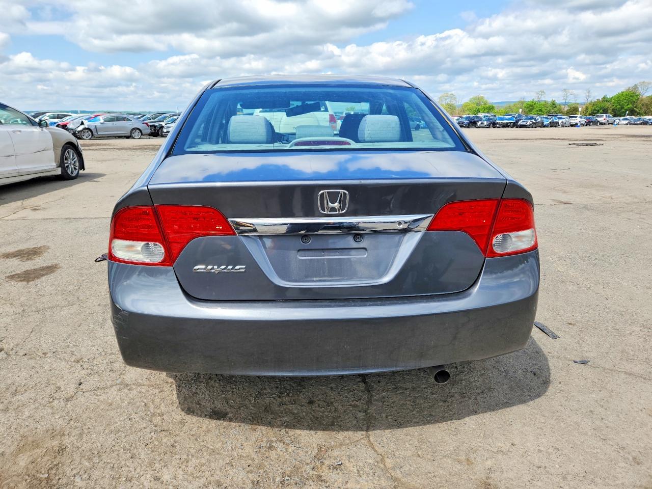 2009 Honda Civic Lx Gray vin: 19XFA16519E042004