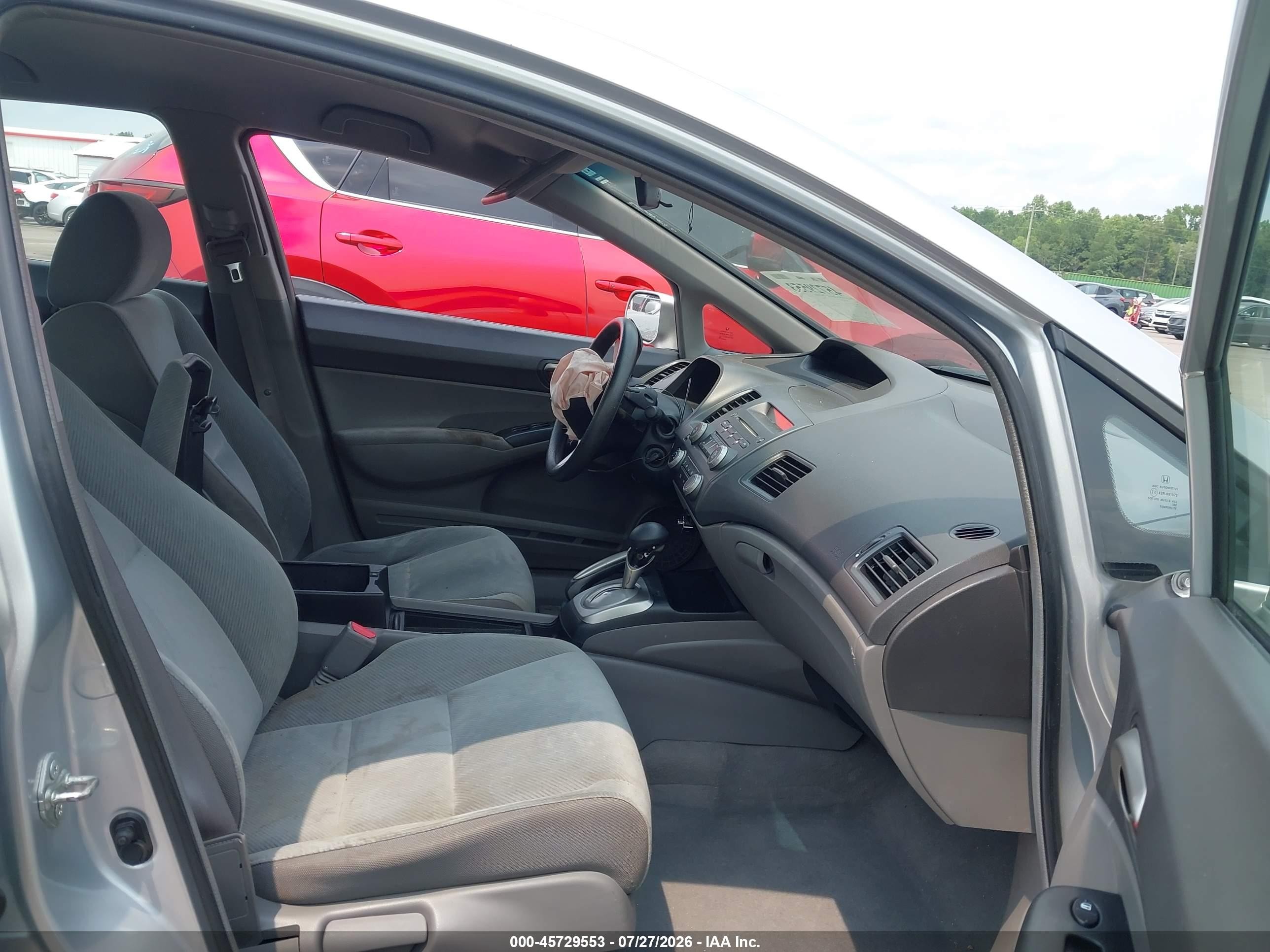 2009 Honda Civic Lx Silver vin: 19XFA16529E013871