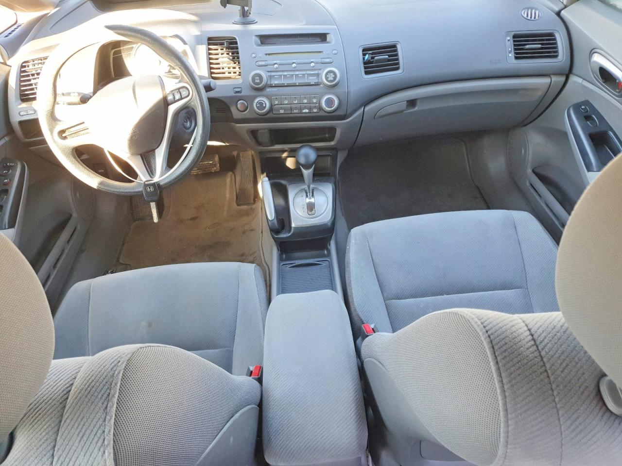 2009 Honda Civic Lx Silver vin: 19XFA16539E016407
