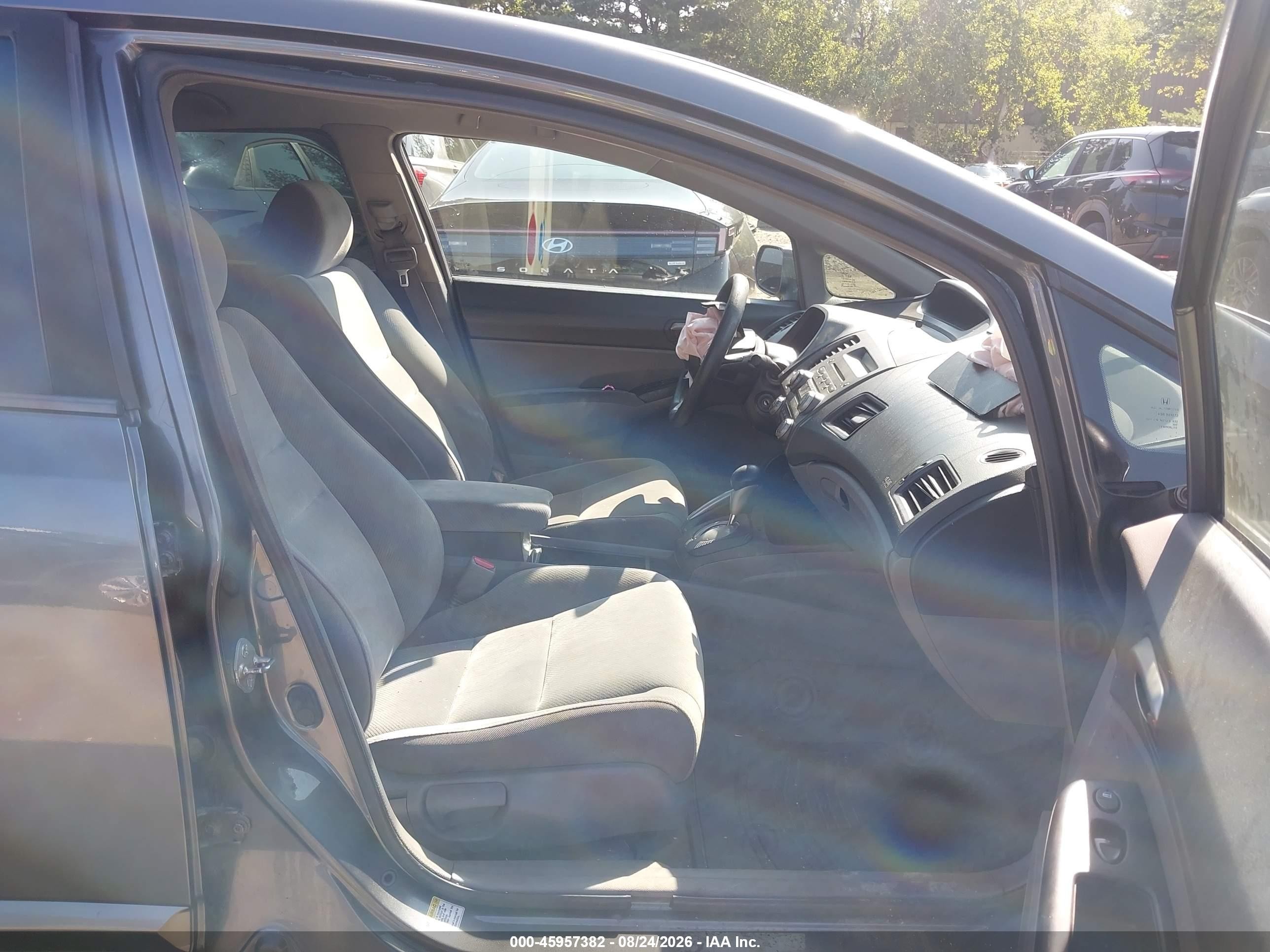 2009 Honda Civic Lx Серый vin: 19XFA16539E024832