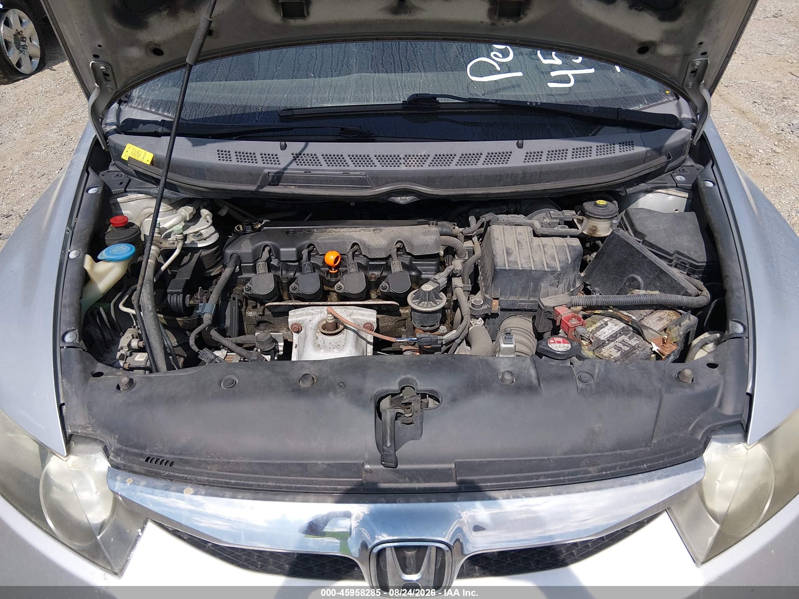 2009 Honda Civic Lx Серебряный vin: 19XFA16539E046684