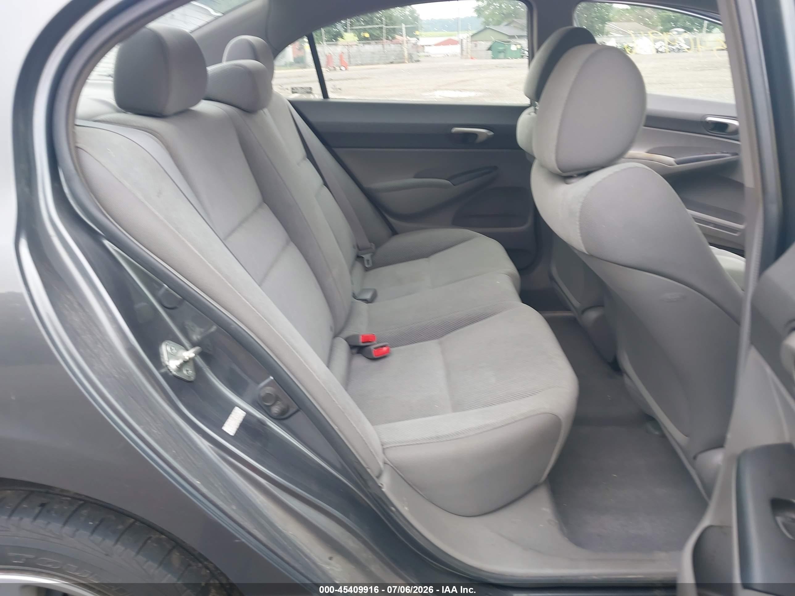 2009 Honda Civic Lx Gray vin: 19XFA16549E025181