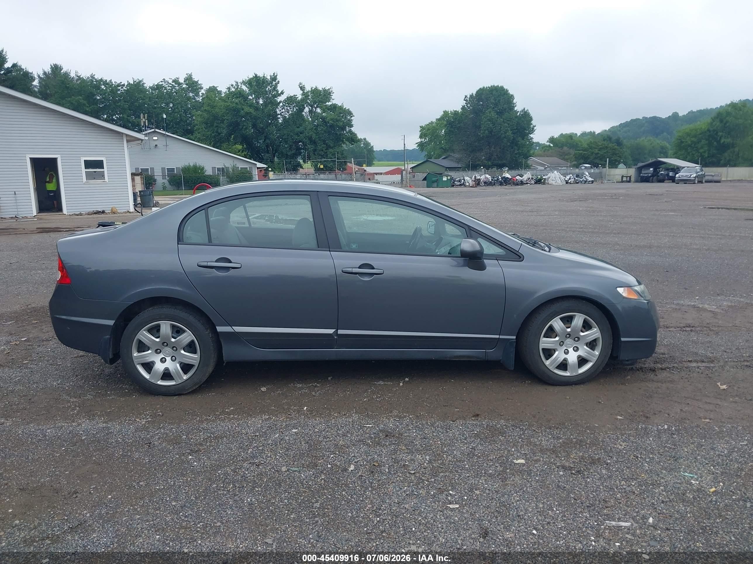 2009 Honda Civic Lx Gray vin: 19XFA16549E025181
