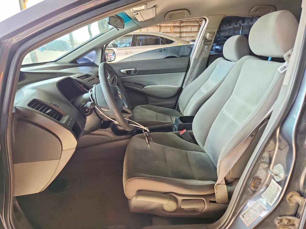 2009 Honda Civic Lx Gray vin: 19XFA16549E048136