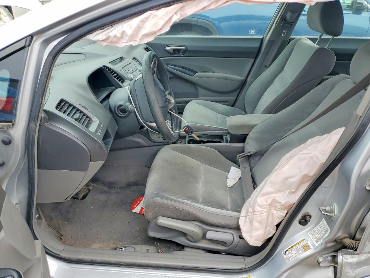 2009 Honda Civic Lx Silver vin: 19XFA16569E013789